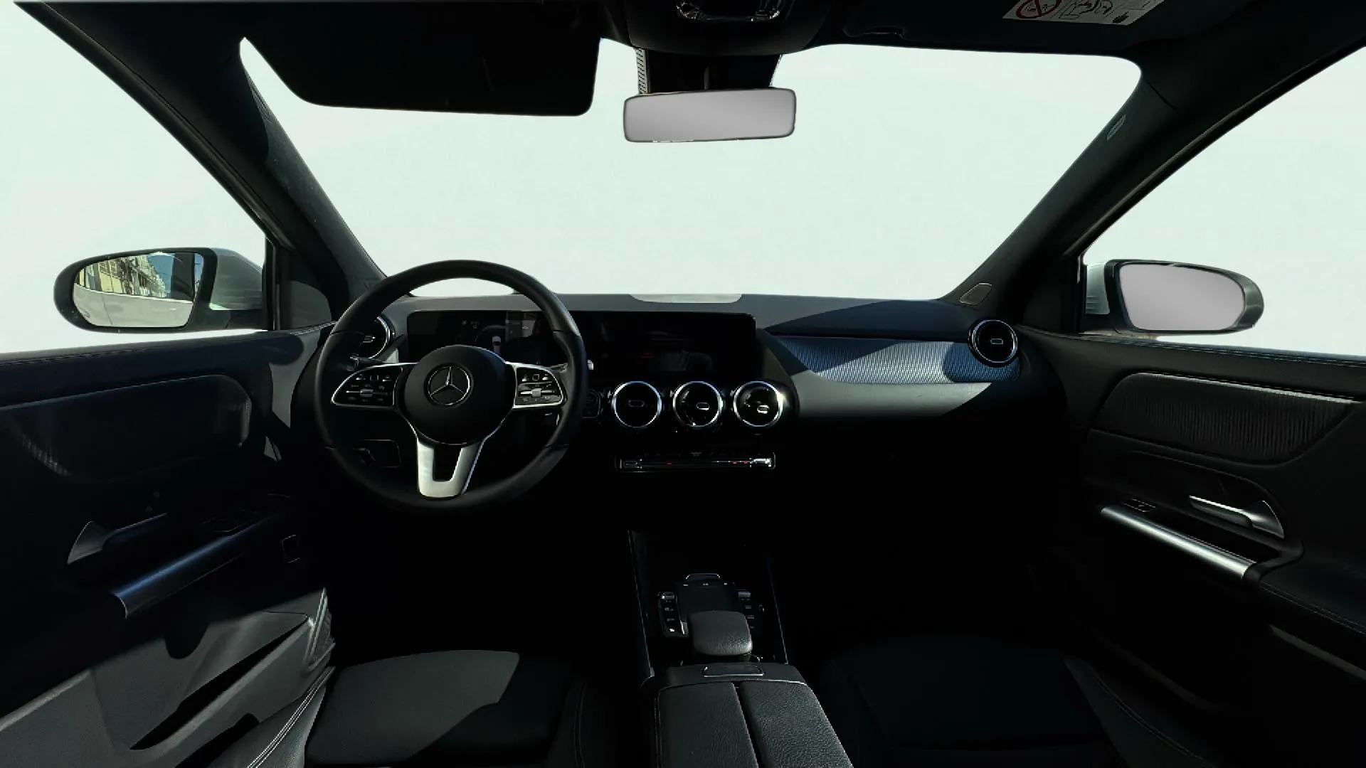 Mercedes-Benz GLA 200 D - foto 11