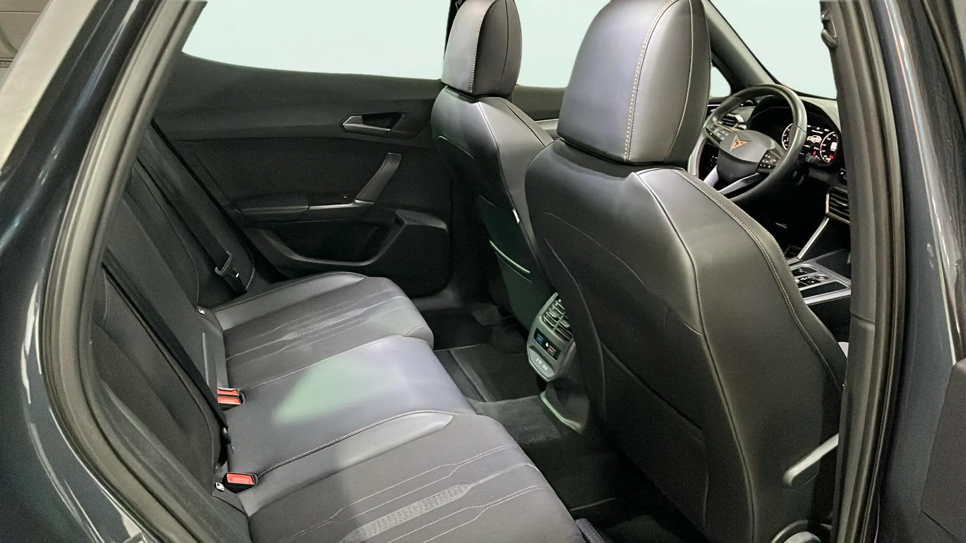 Cupra Formentor 1.5 TSI DSG - foto 20