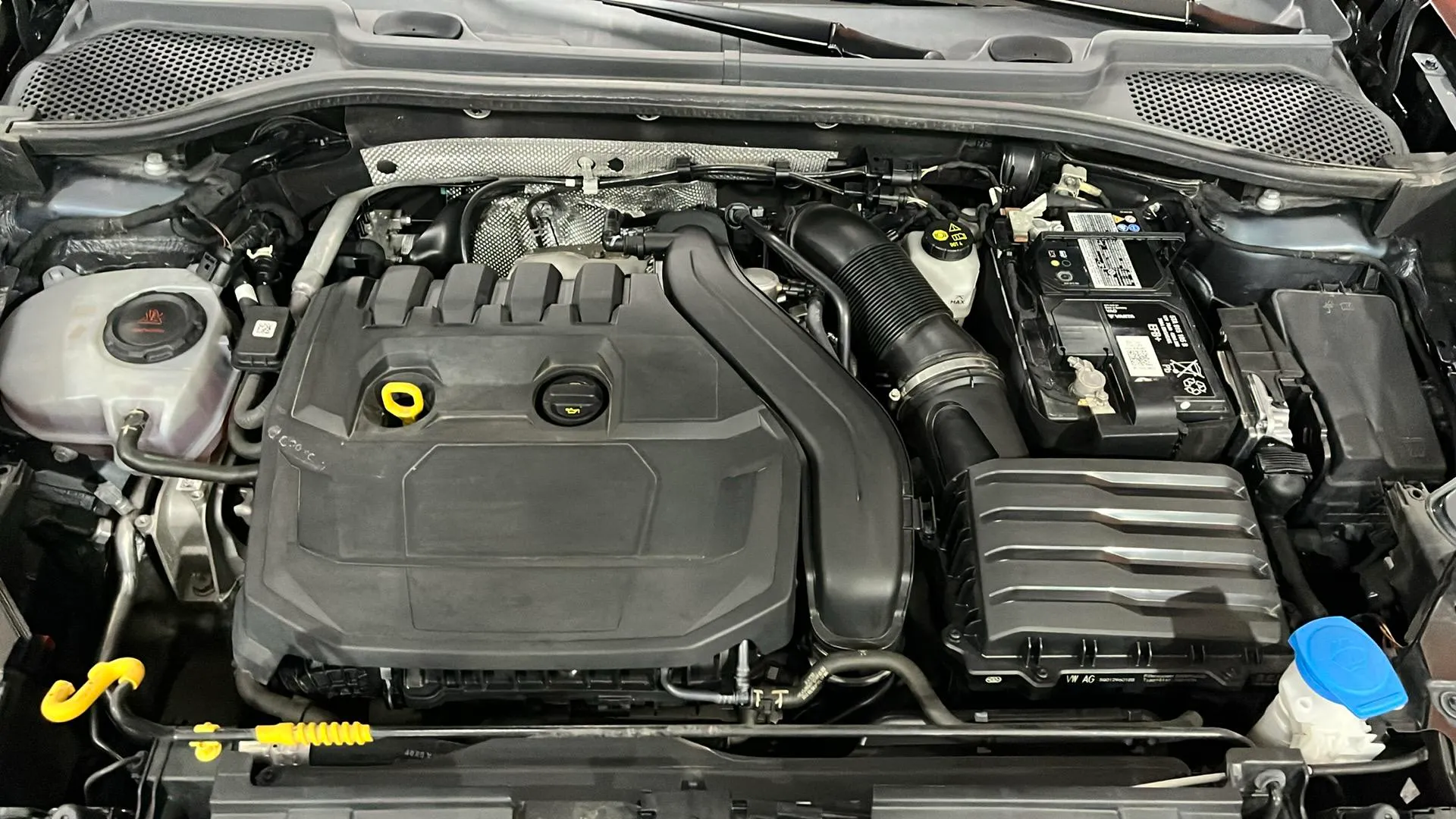 Cupra Formentor 1.5 TSI DSG - foto 24