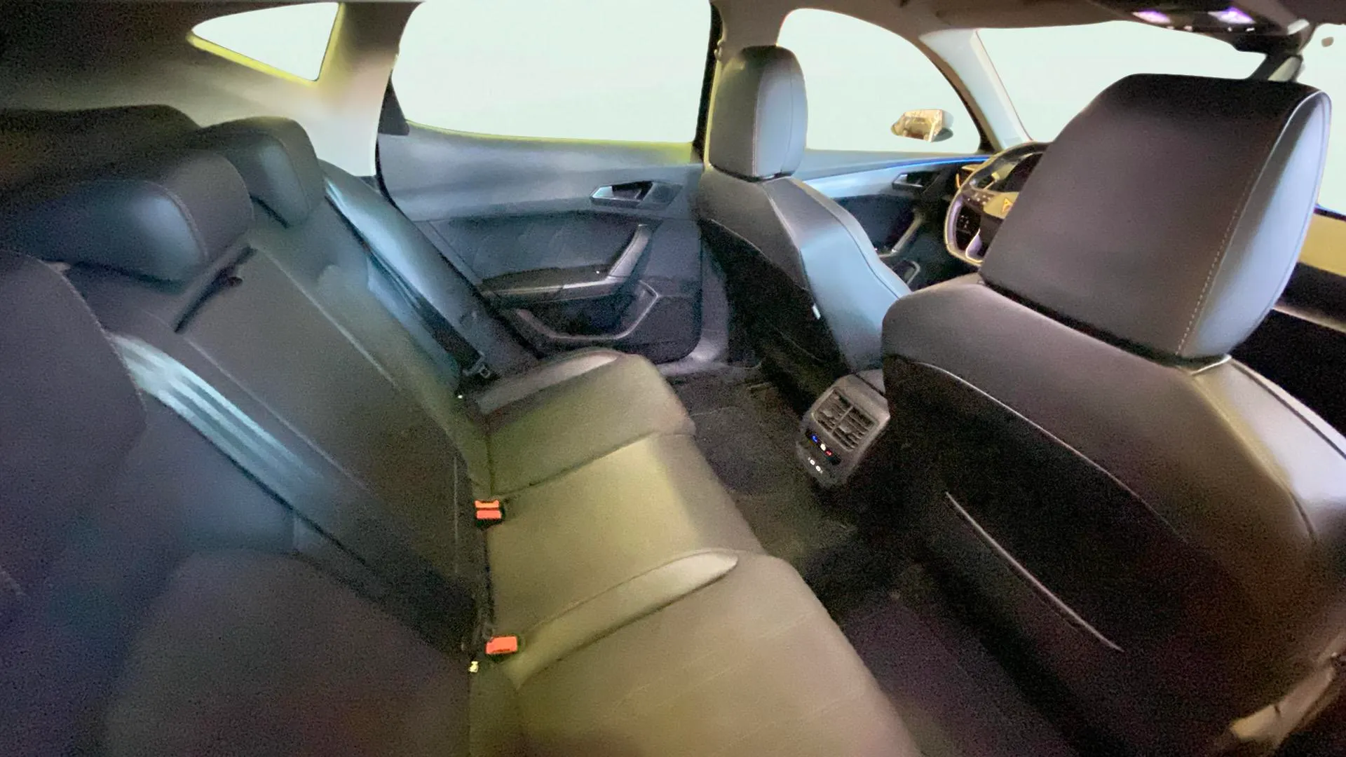 Cupra Formentor 1.5 TSI DSG - foto 15