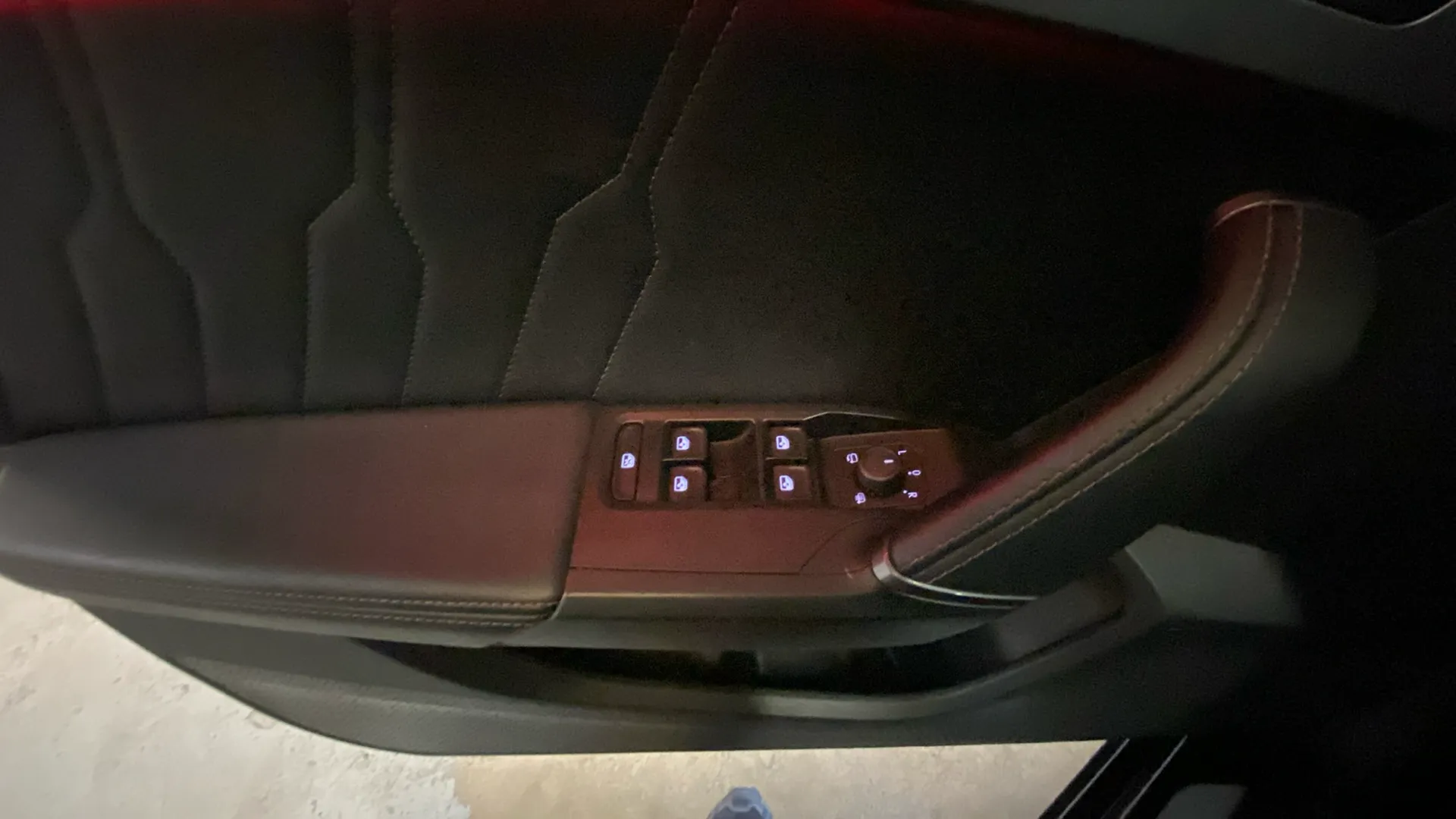 Cupra Formentor 1.5 TSI DSG - foto 17