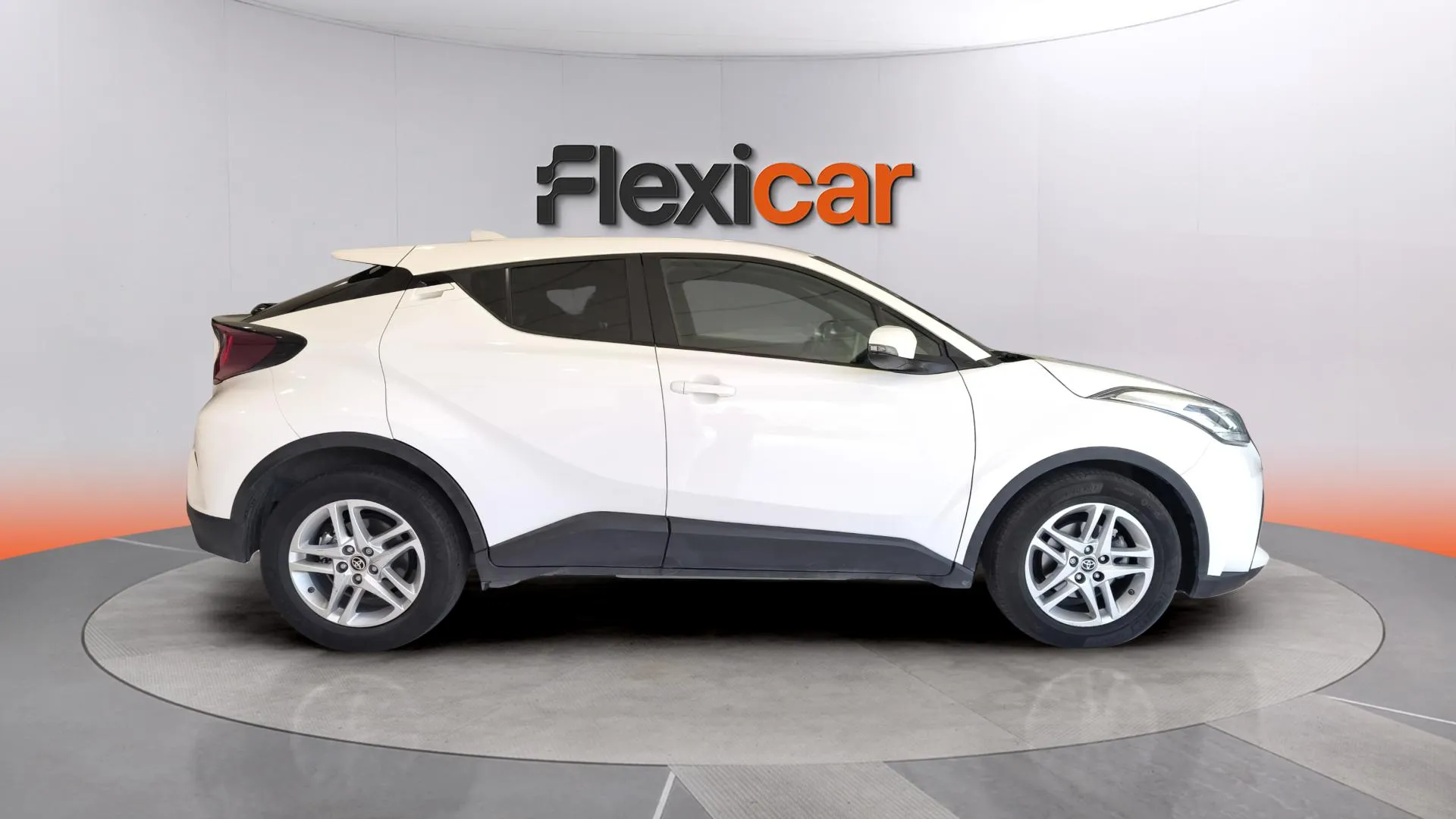 Toyota C-HR 1.8 140H Active - foto 3