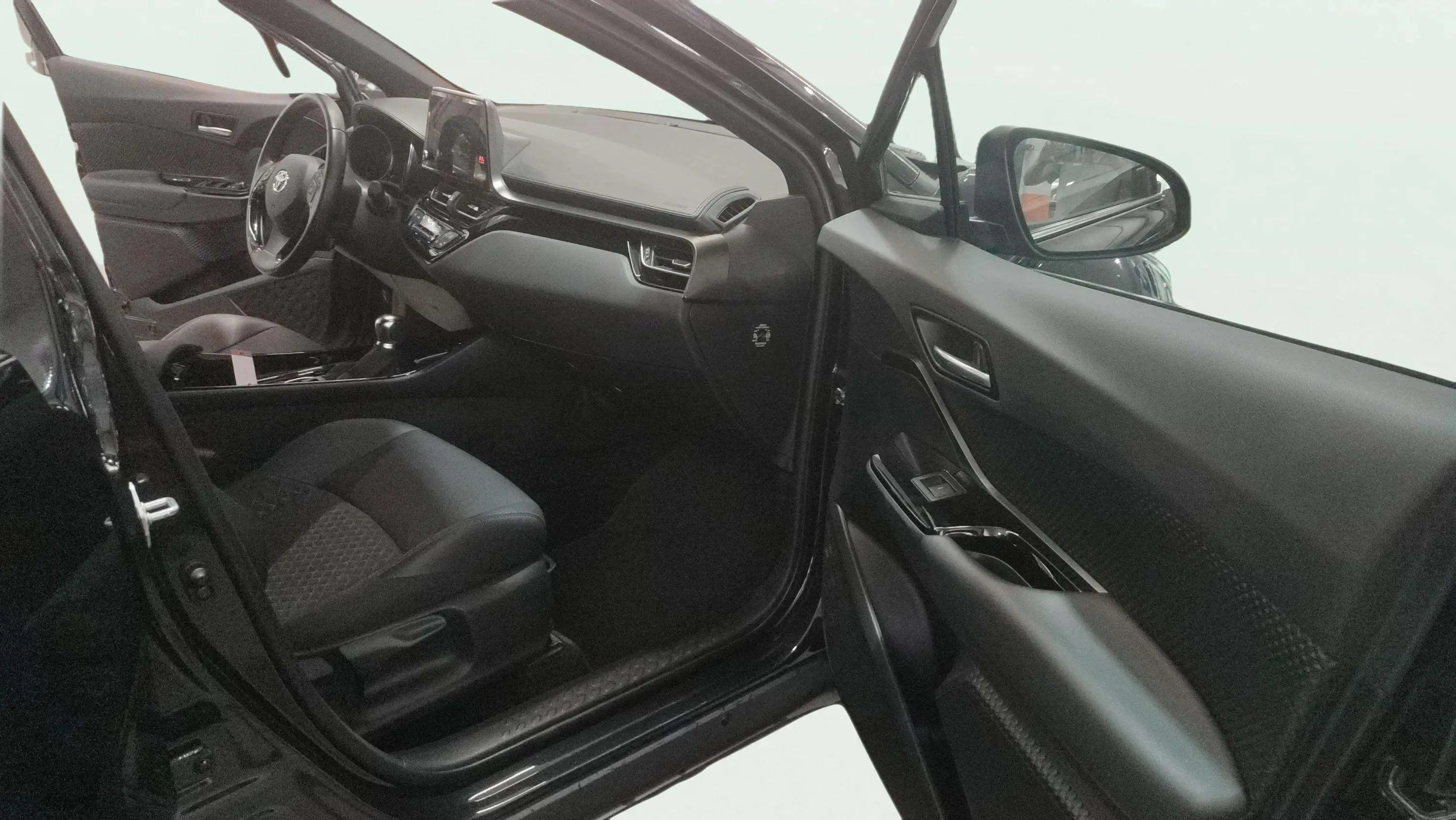Toyota C-HR 1.8 125H Active - foto 15