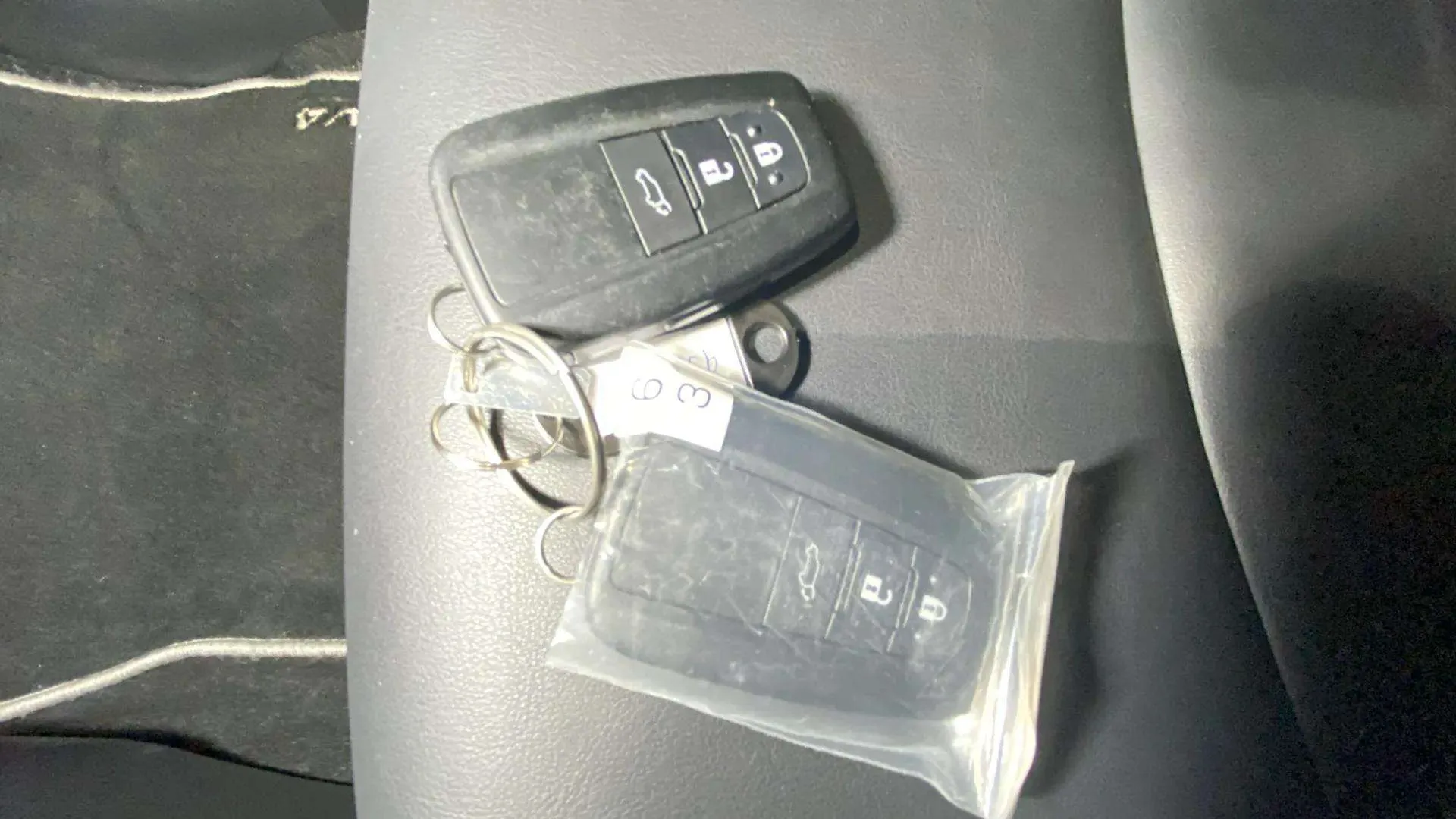Toyota RAV4 2.5l 220H Advance - foto 20