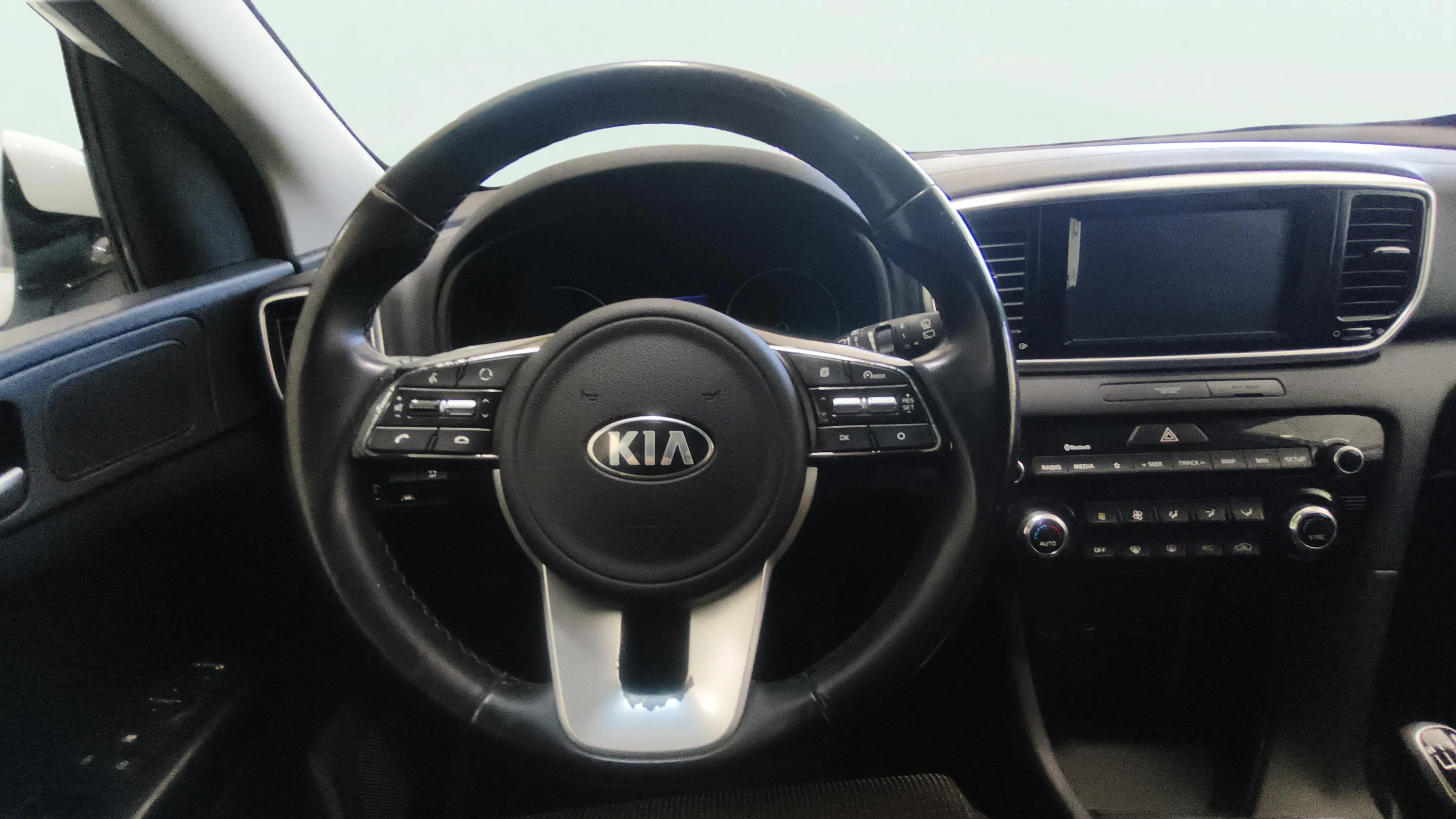 Kia Sportage 1.6 MHEV Concept 4x2 - foto 13