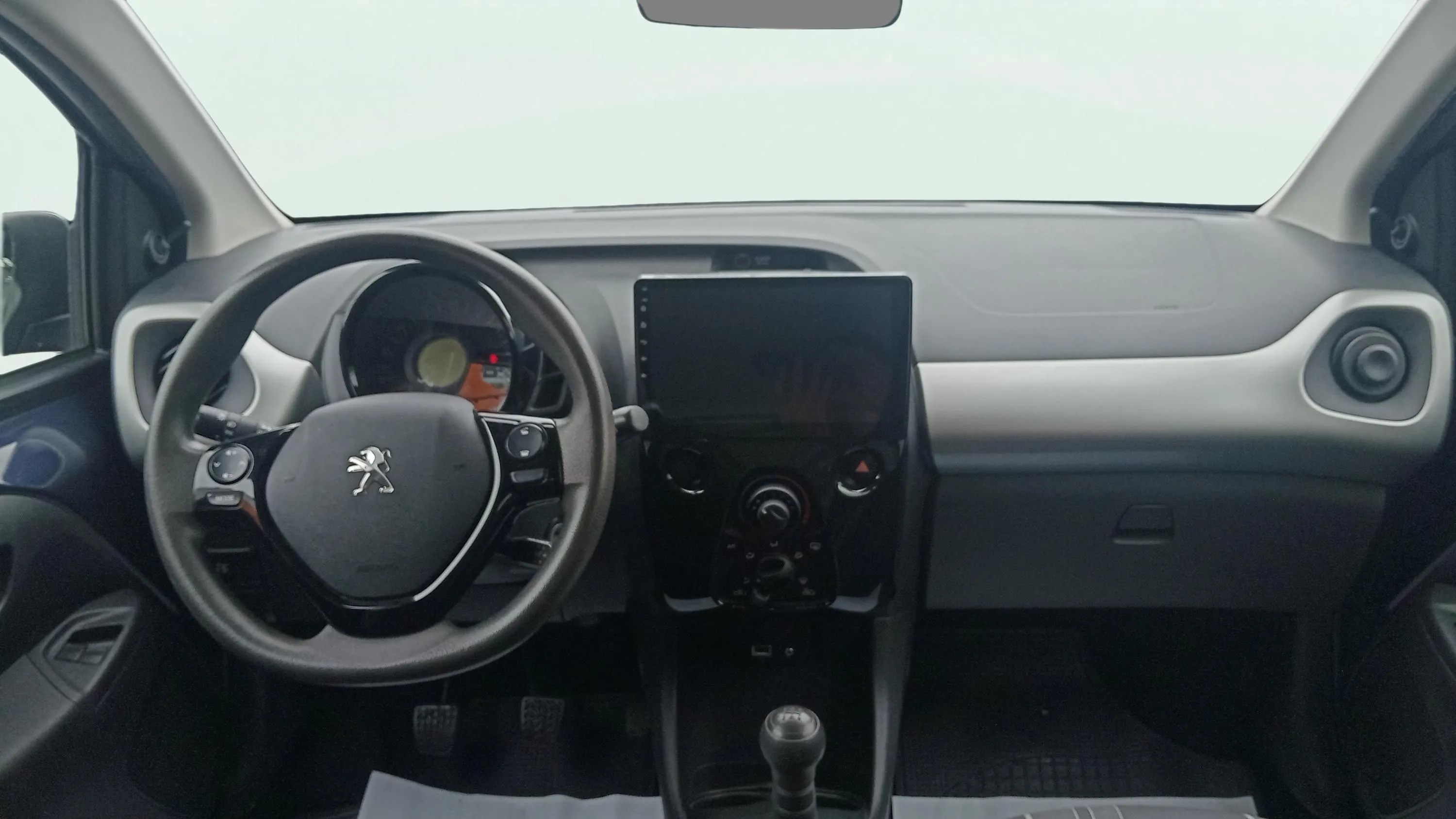 Peugeot 108 Allure 1.2 PureTech - foto 14