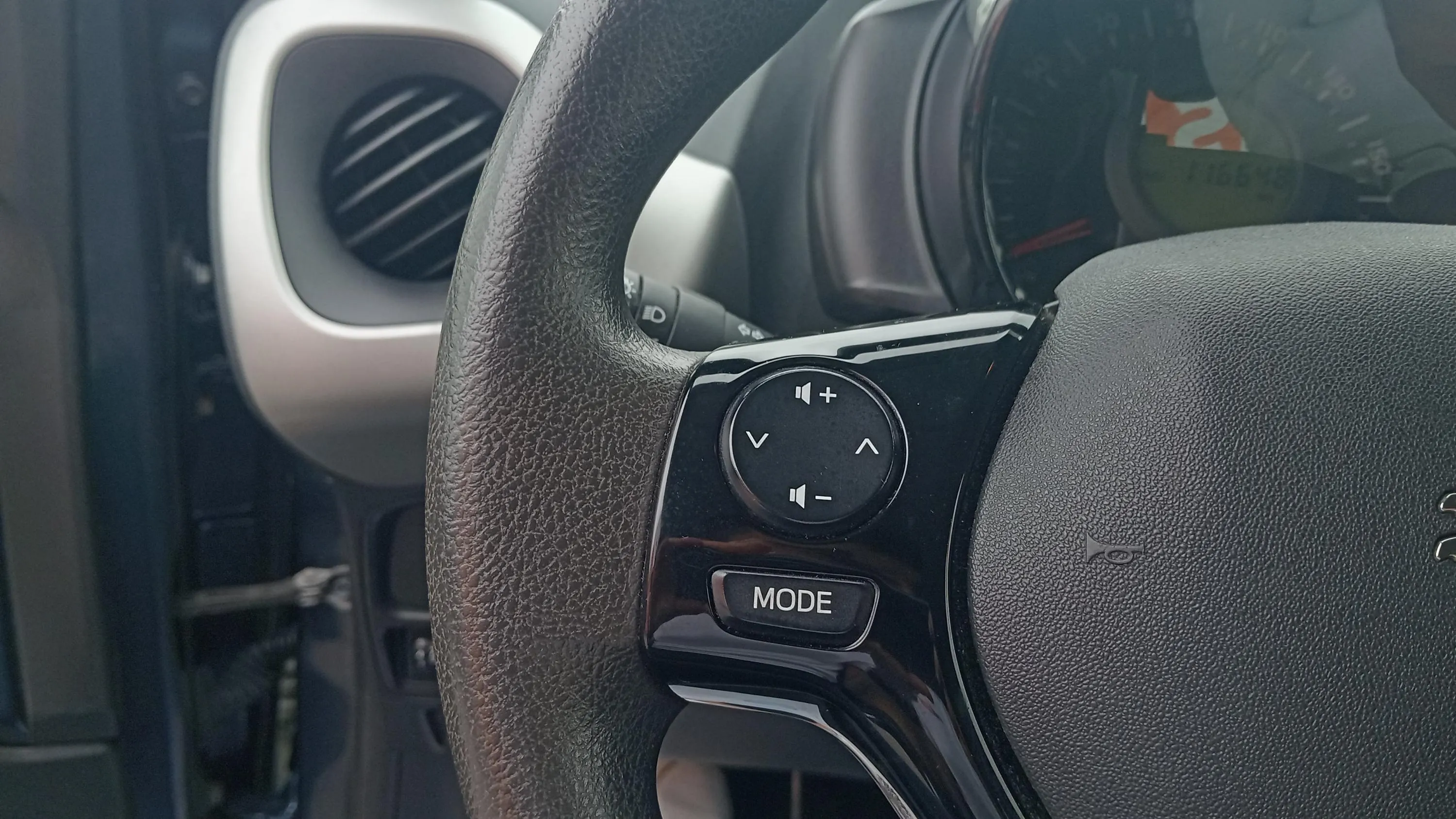 Peugeot 108 Allure 1.2 PureTech - foto 19