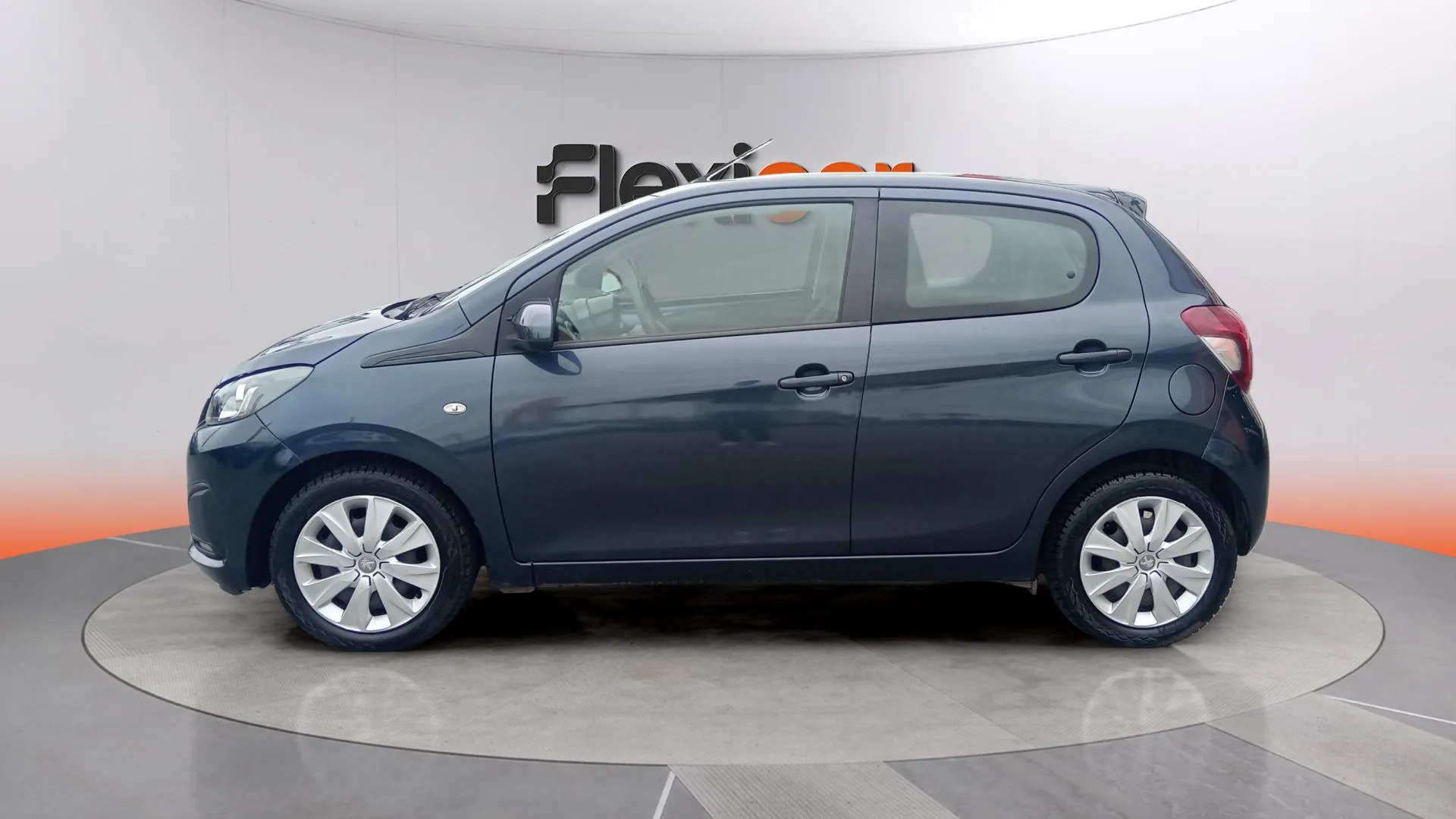 Peugeot 108 Allure 1.2 PureTech - foto 4