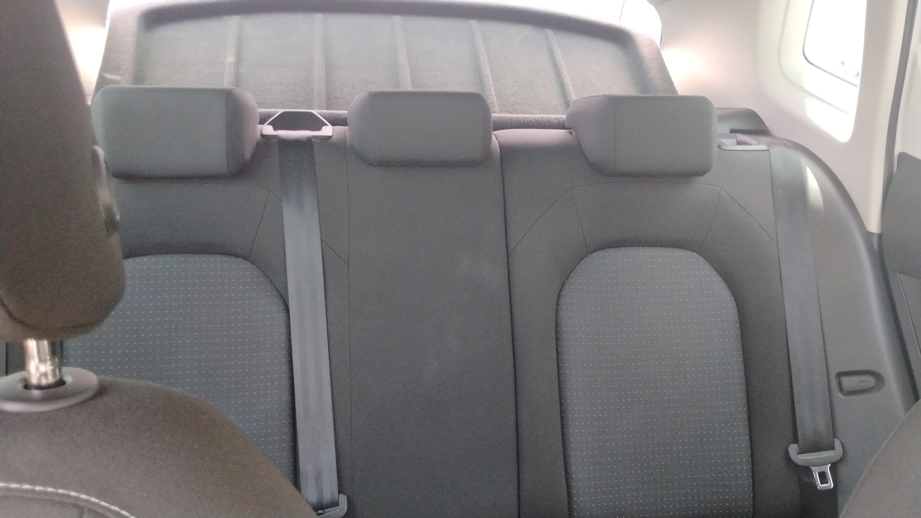 SEAT Arona 1.0 TSI Style - foto 12