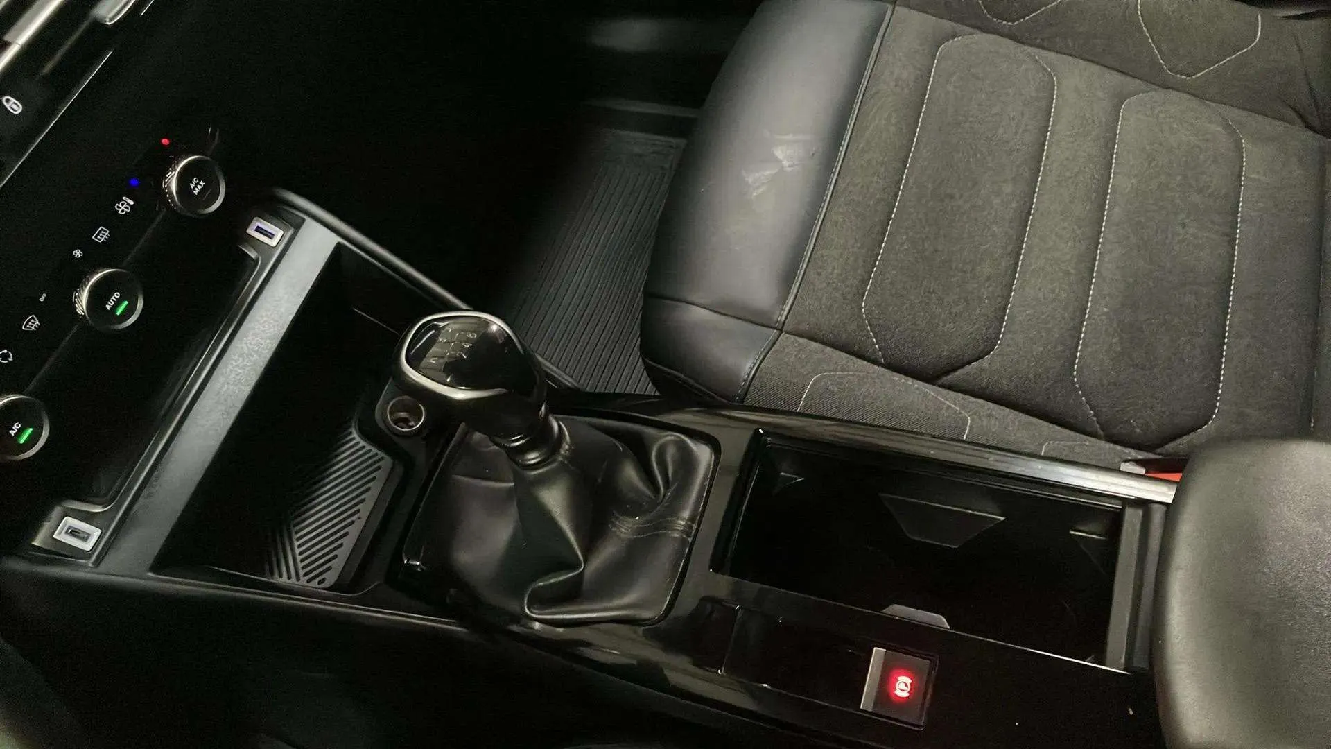Citroën C4 PureTech 130 Shine - foto 22
