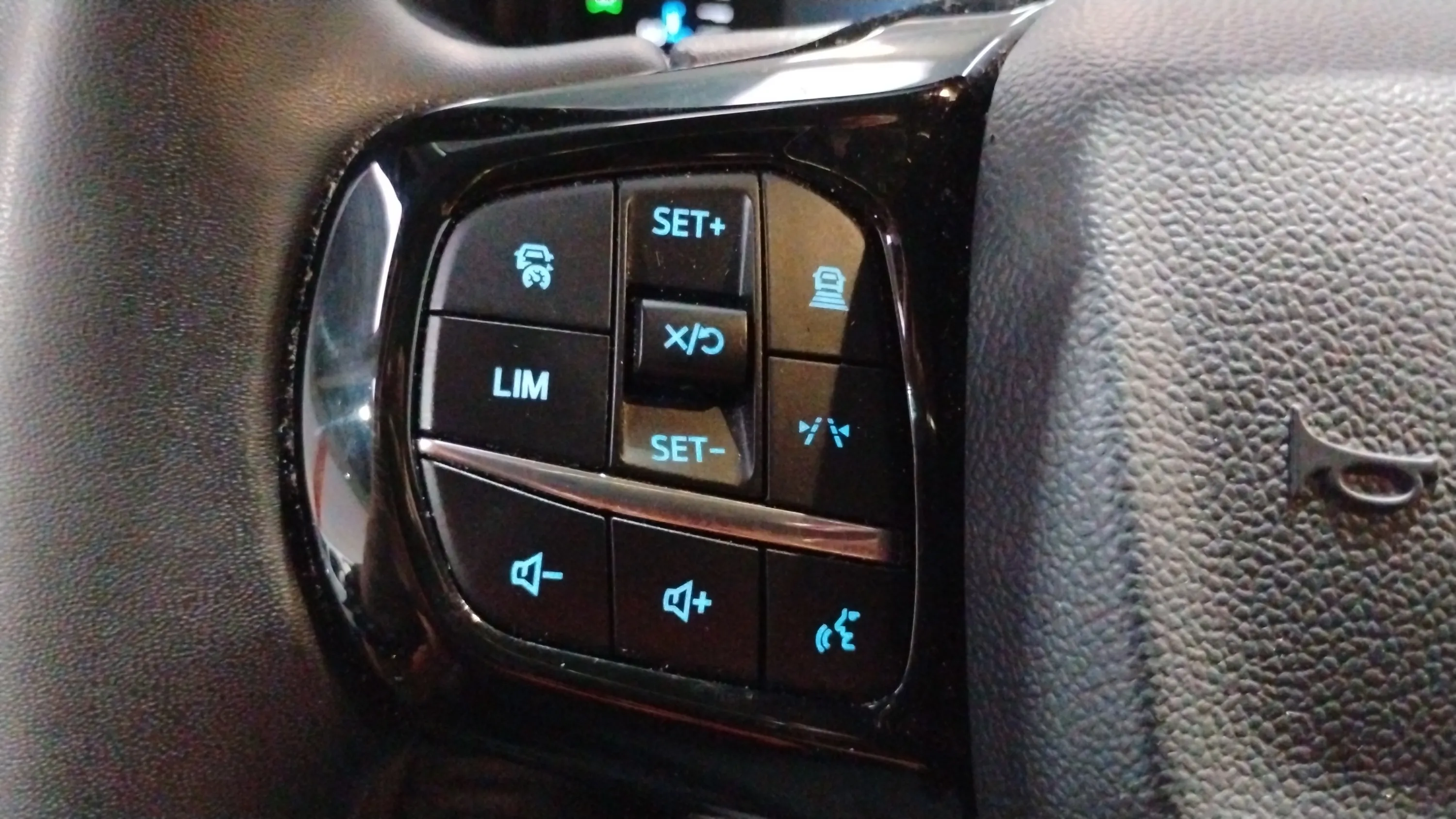 Ford Tourneo Custom 2.0 EcoBlue L1 Active - foto 18