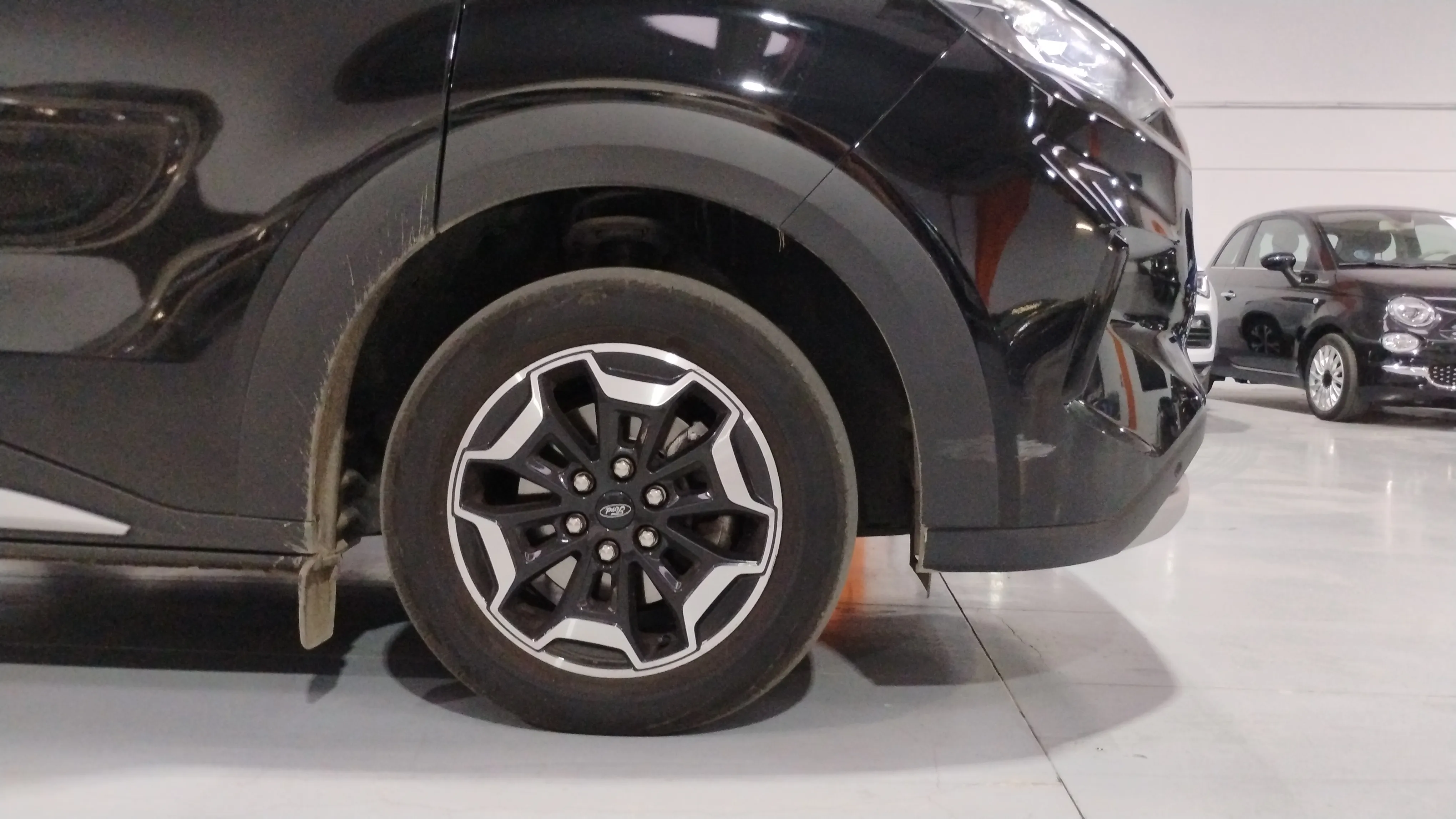Ford Tourneo Custom 2.0 EcoBlue L1 Active - foto 27