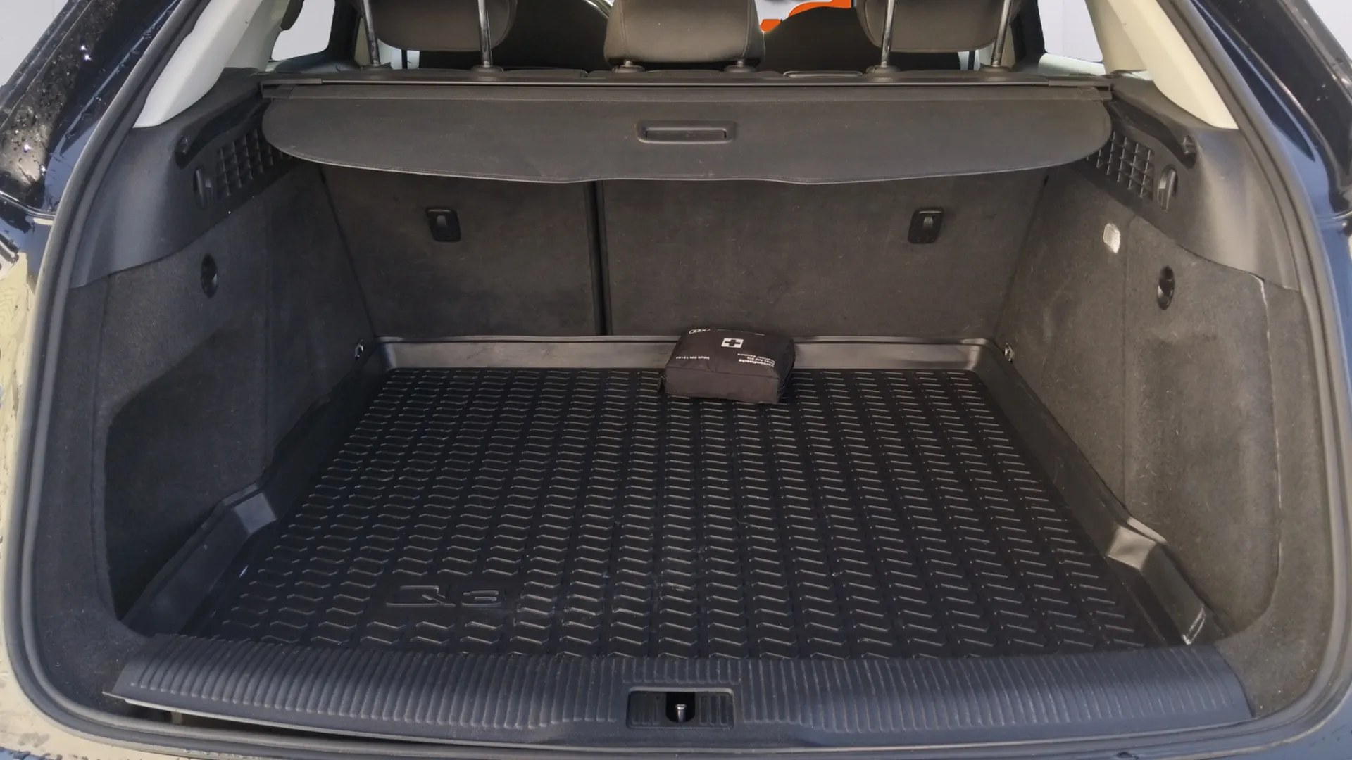 Audi Q3 2.0 TDI quattro - foto 9