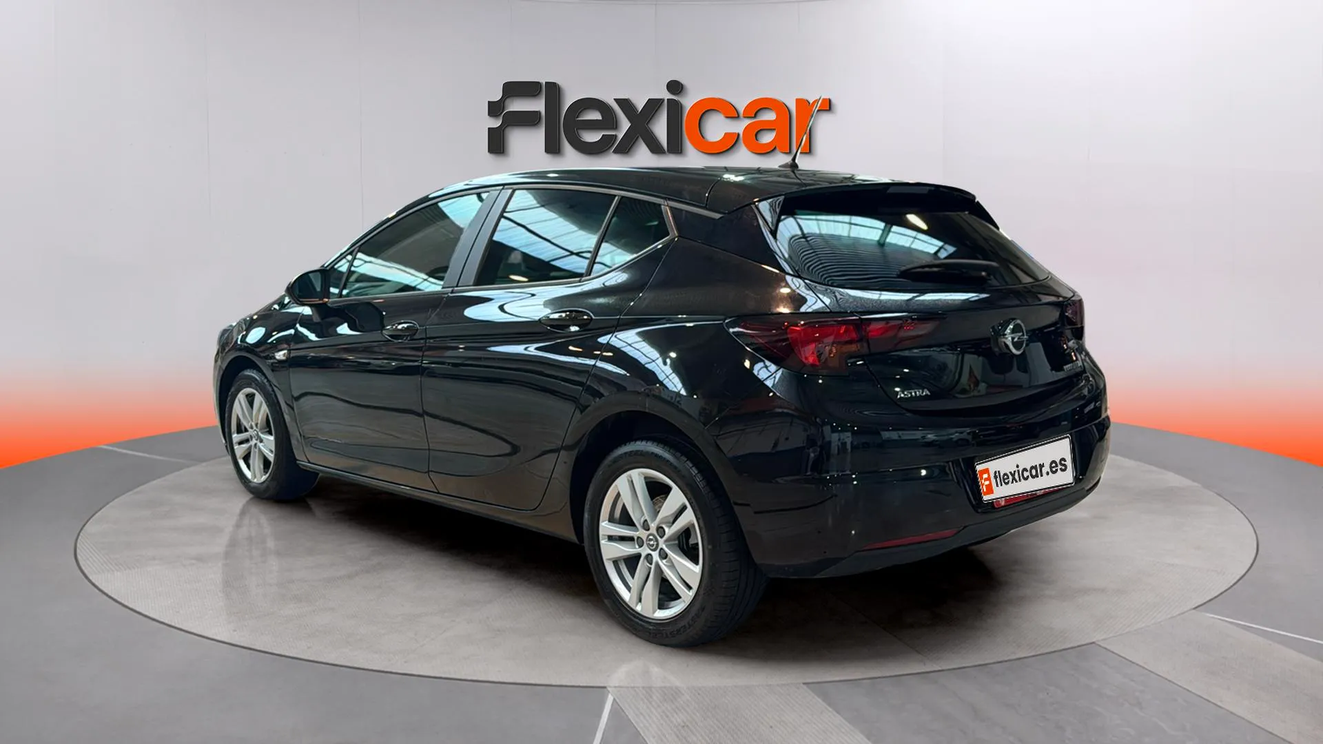 Opel Astra 1.6 CDTi Dynamic - foto 5