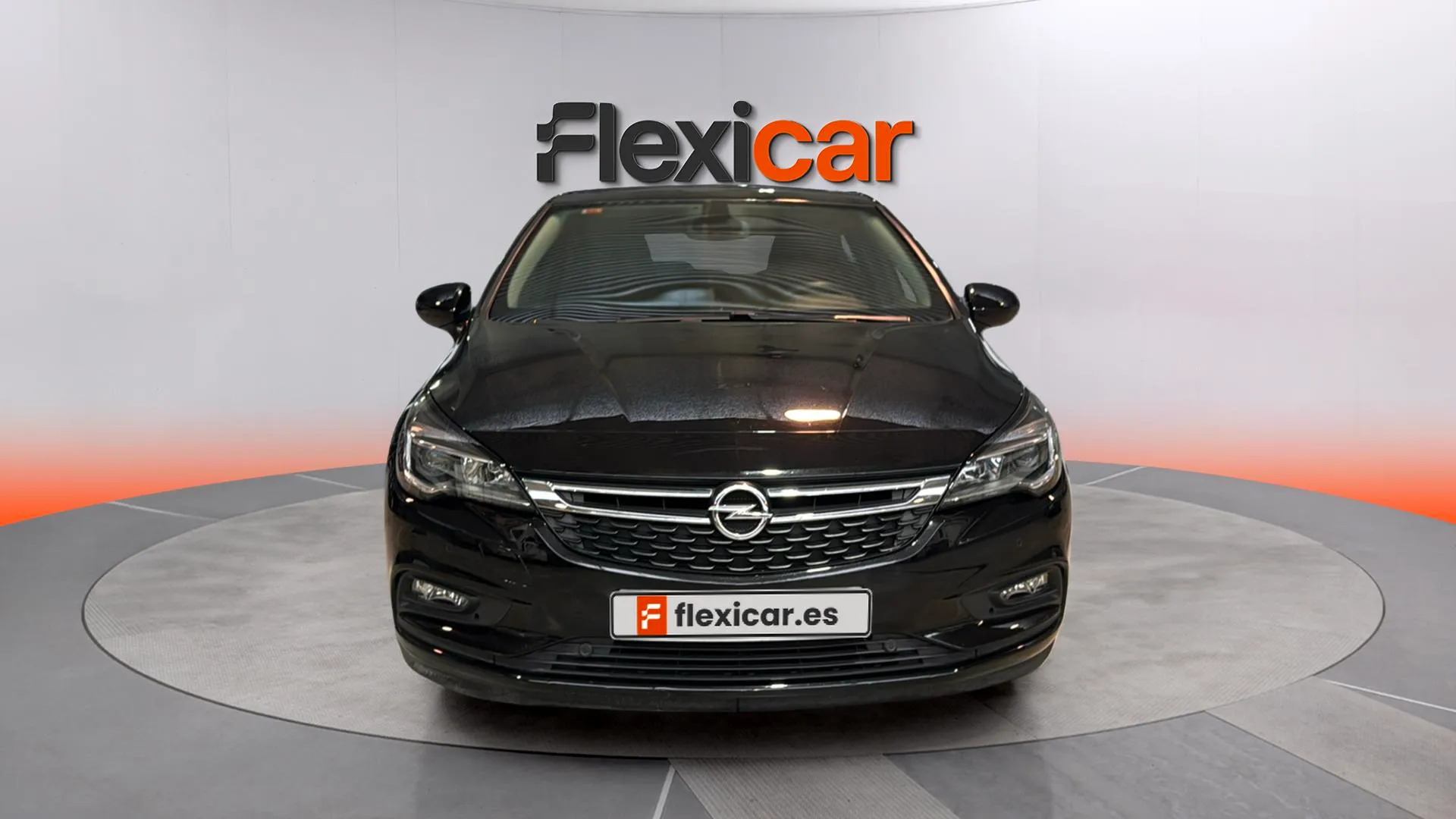 Opel Astra 1.6 CDTi Dynamic - foto 2