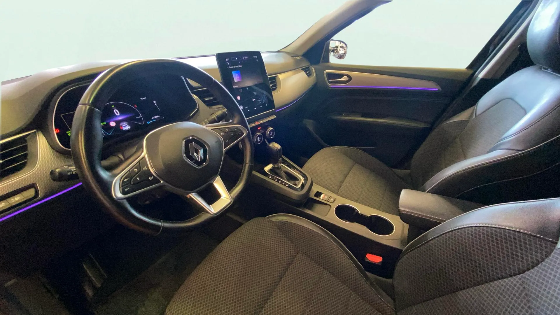 Renault Arkana E-Tech Engin. Fast Track Híb - foto 11