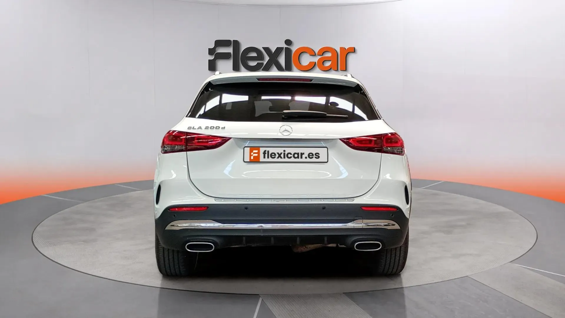Mercedes-Benz GLA 200 D - foto 6