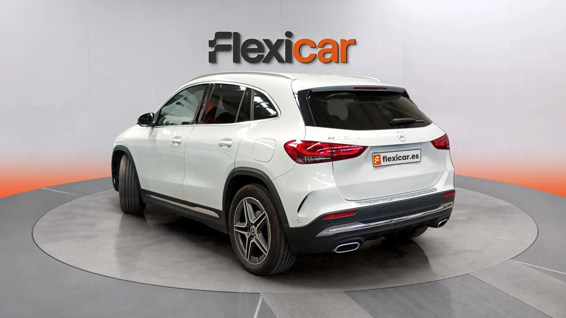 Mercedes-Benz GLA 200 D - foto 5