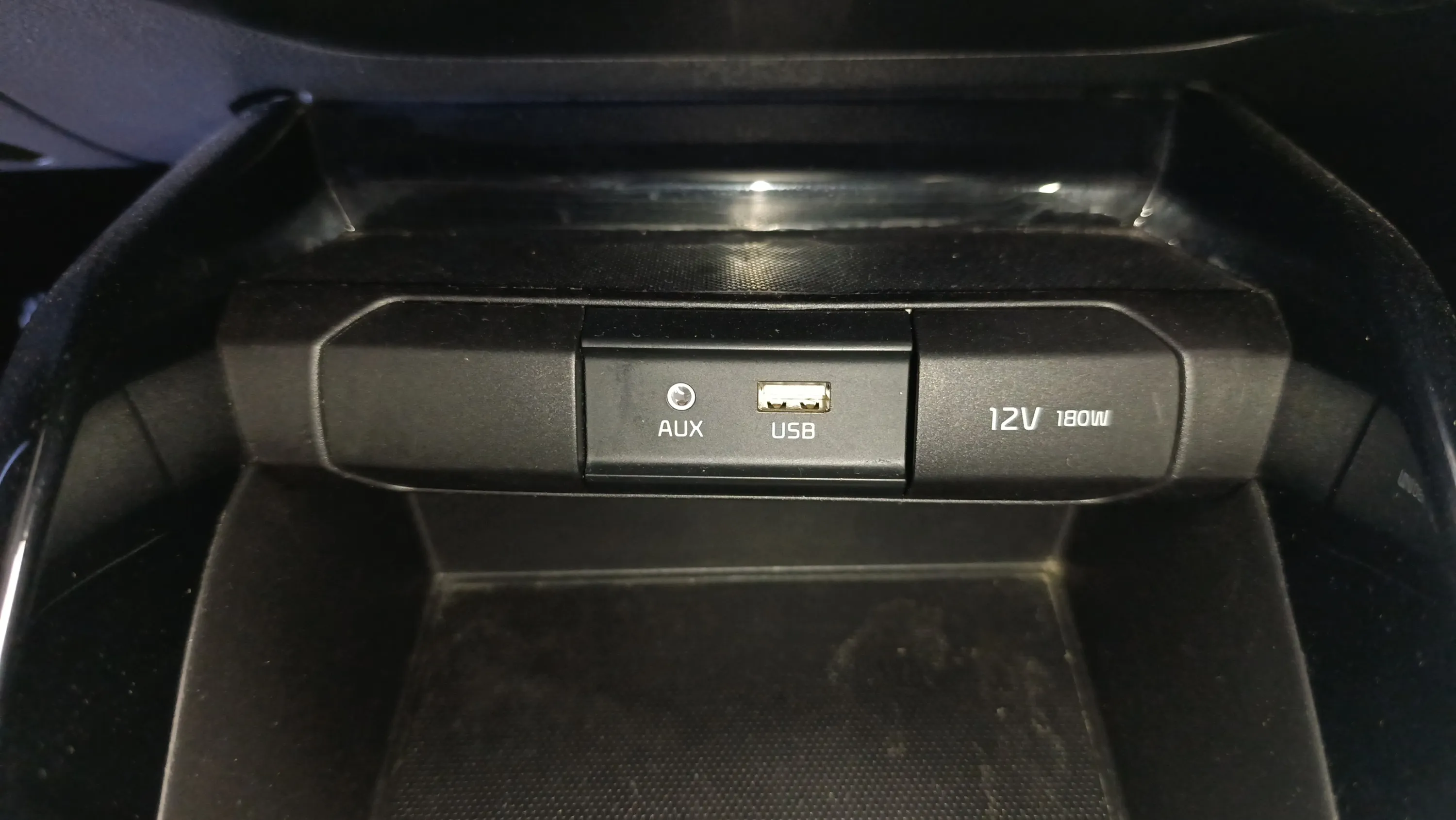 Kia Stonic 1.0 T-GDi Drive - foto 23