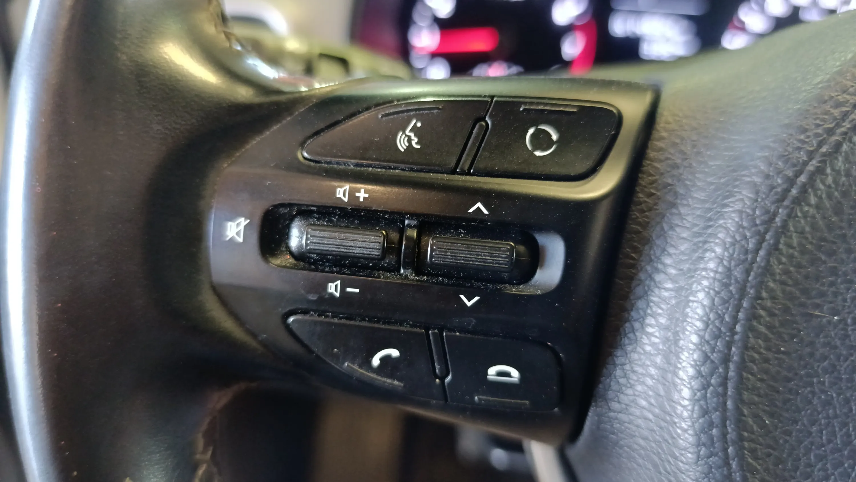 Kia Stonic 1.0 T-GDi Drive - foto 11