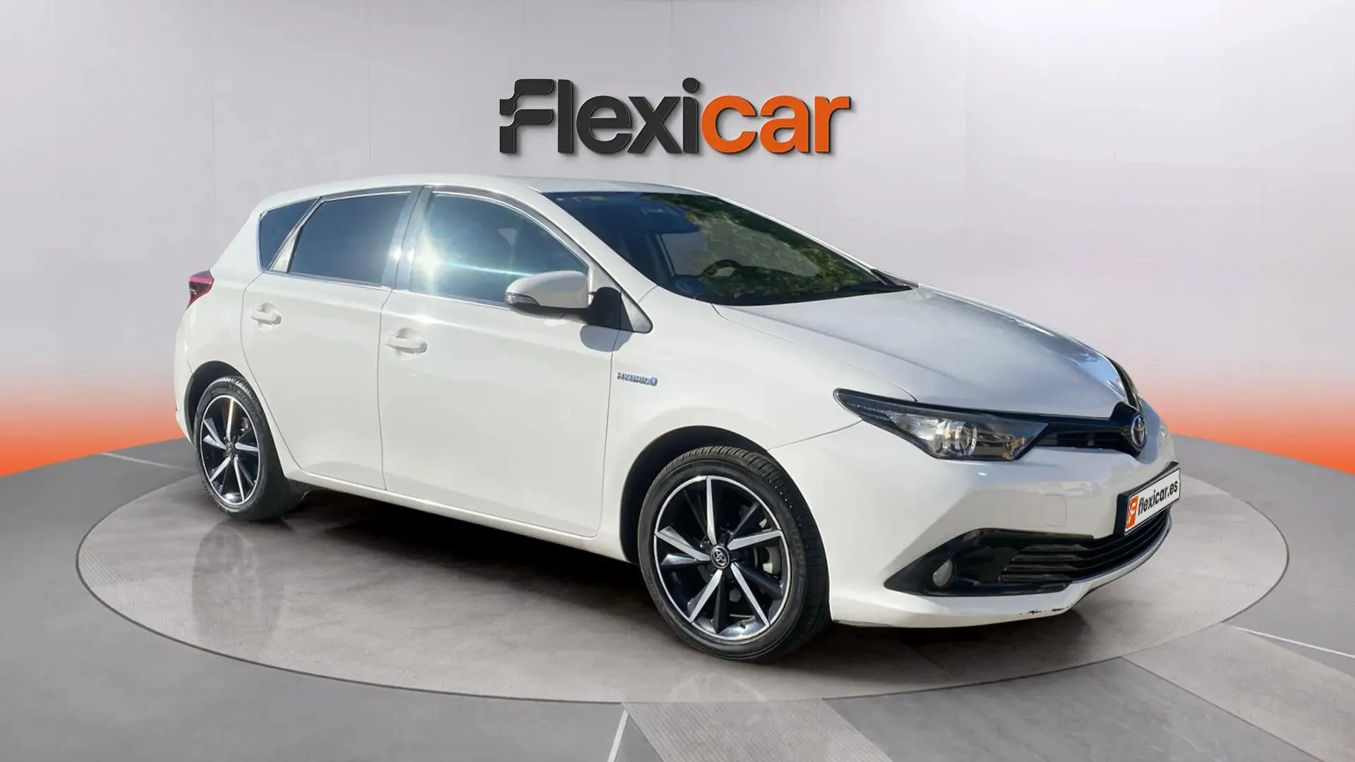 Toyota Auris 1.8 140H Hybrid Active (Business Plus)