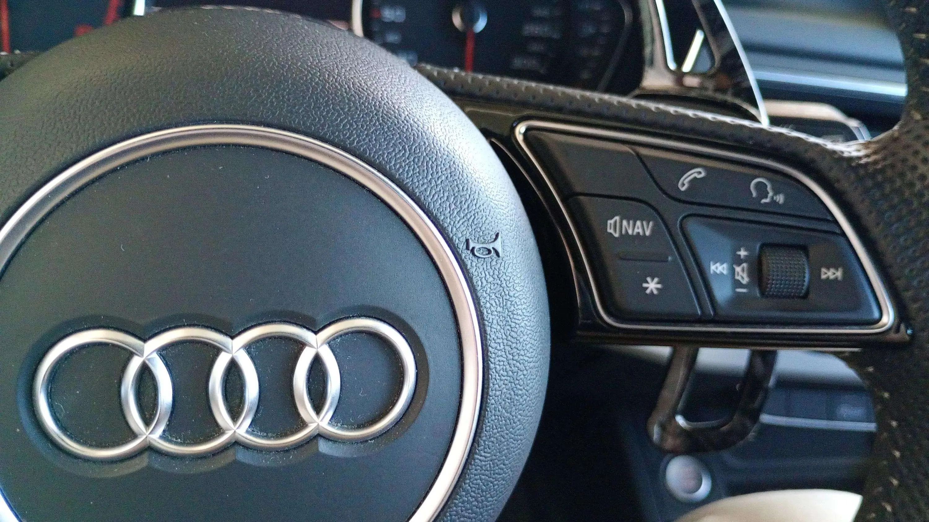Audi A4 Avant S line 35 TFSI S tronic - foto 15