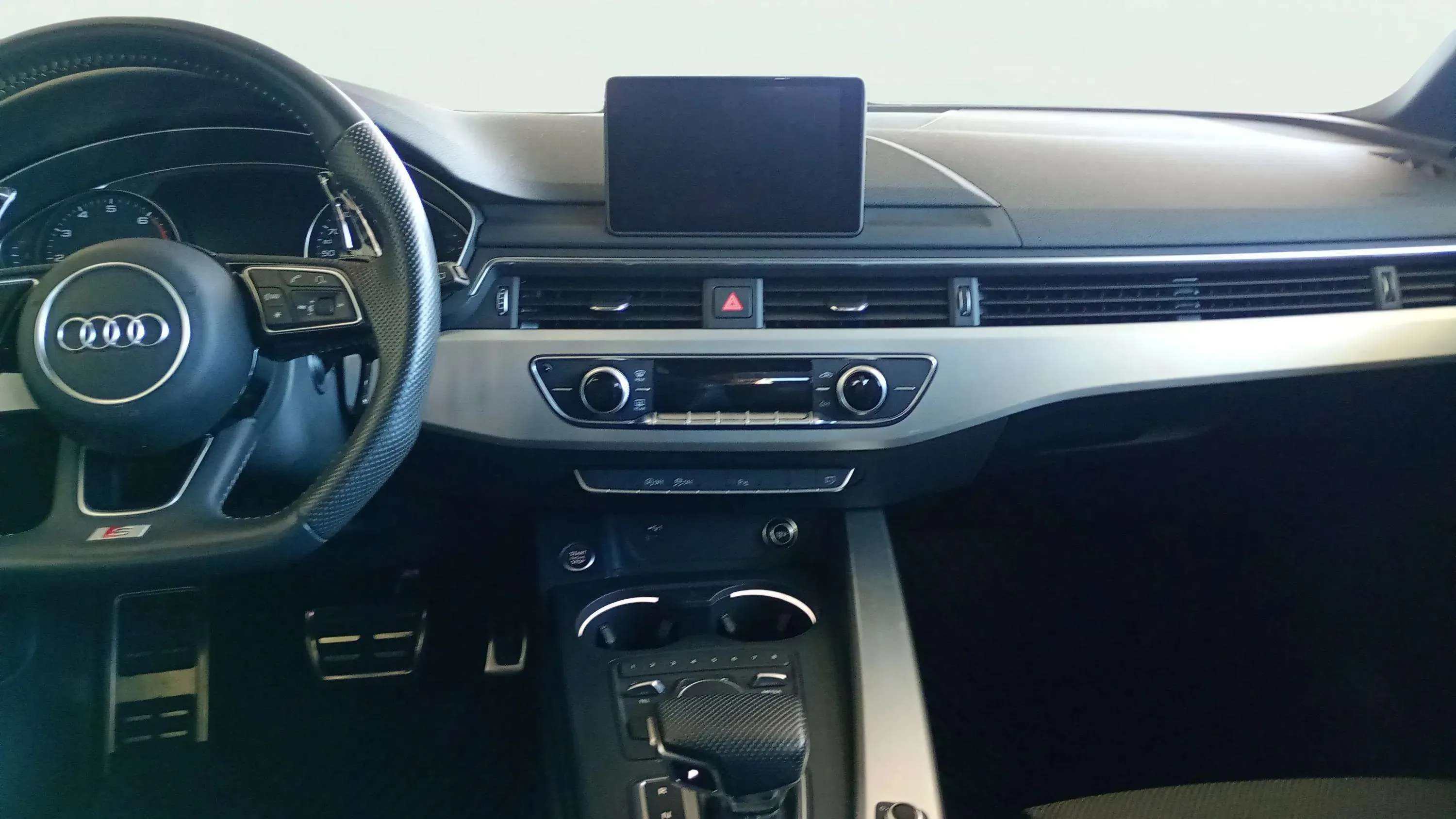 Audi A4 Avant S line 35 TFSI S tronic - foto 9