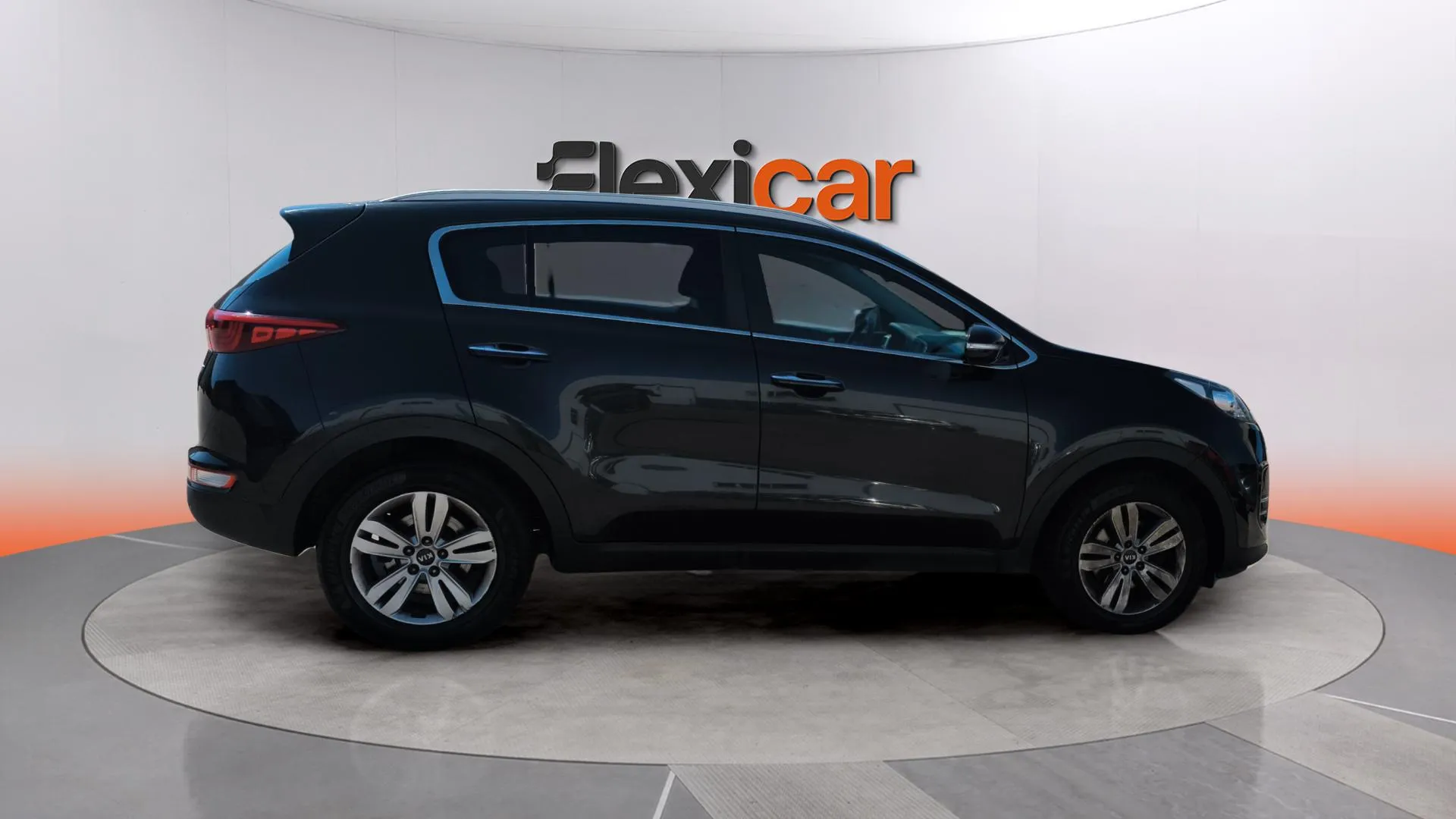 Kia Sportage 1.7 CRDi VGT Drive 4x2 Eco-Dynamics - foto 2