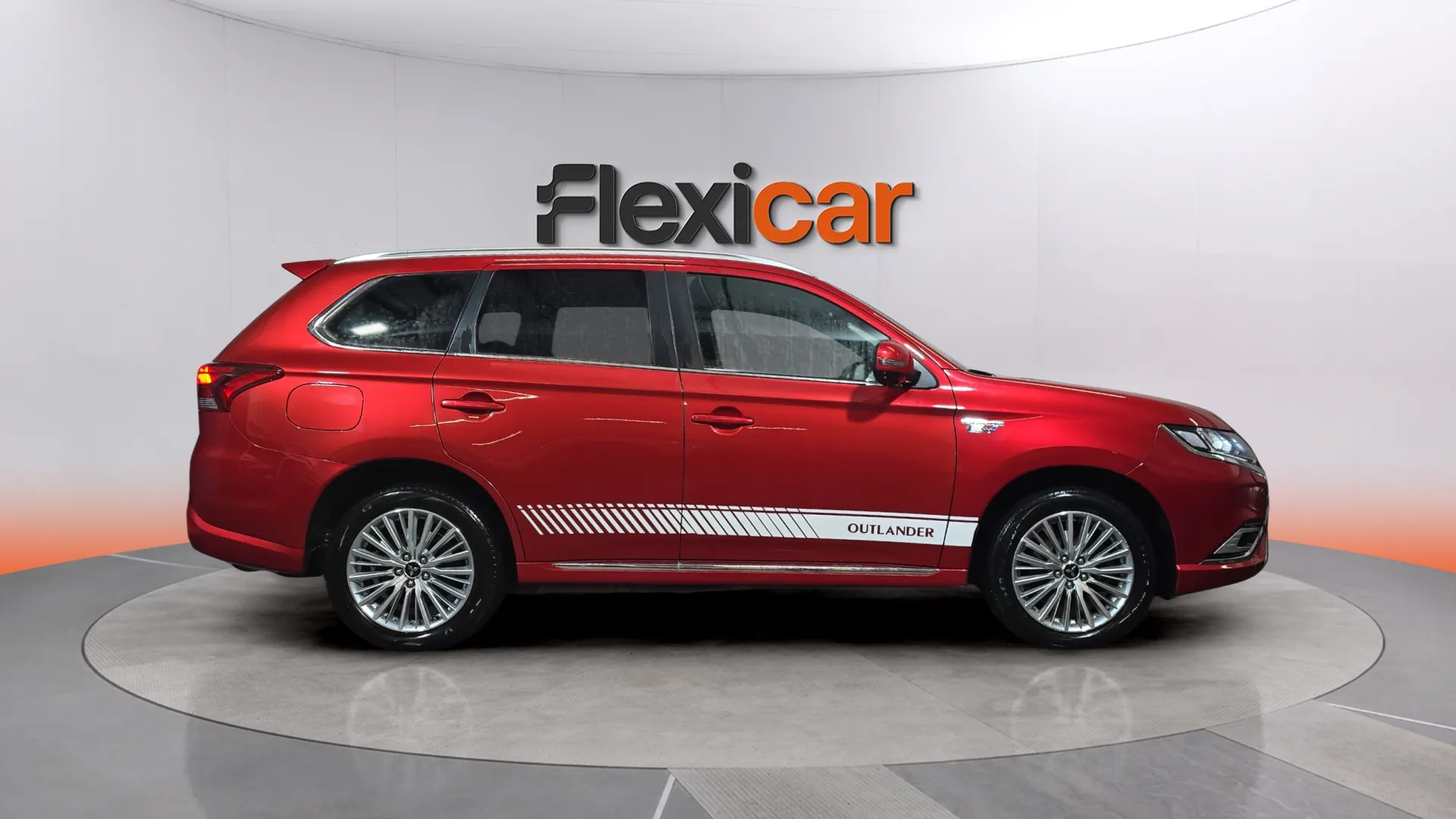 Mitsubishi Outlander 2.4 PHEV Kaiteki 4WD - foto 5