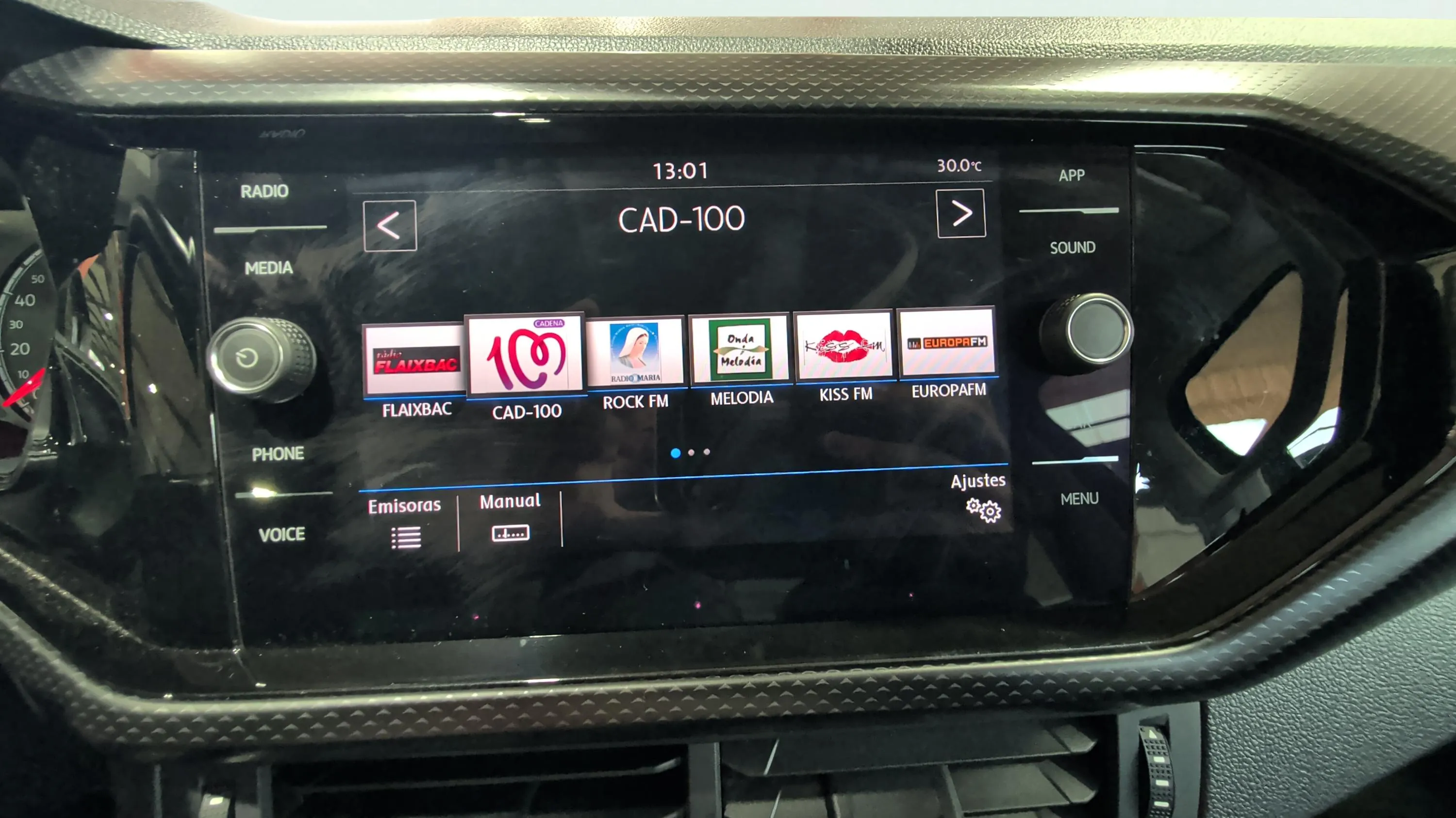 Volkswagen T-Cross Sport 1.0 TSI - foto 17
