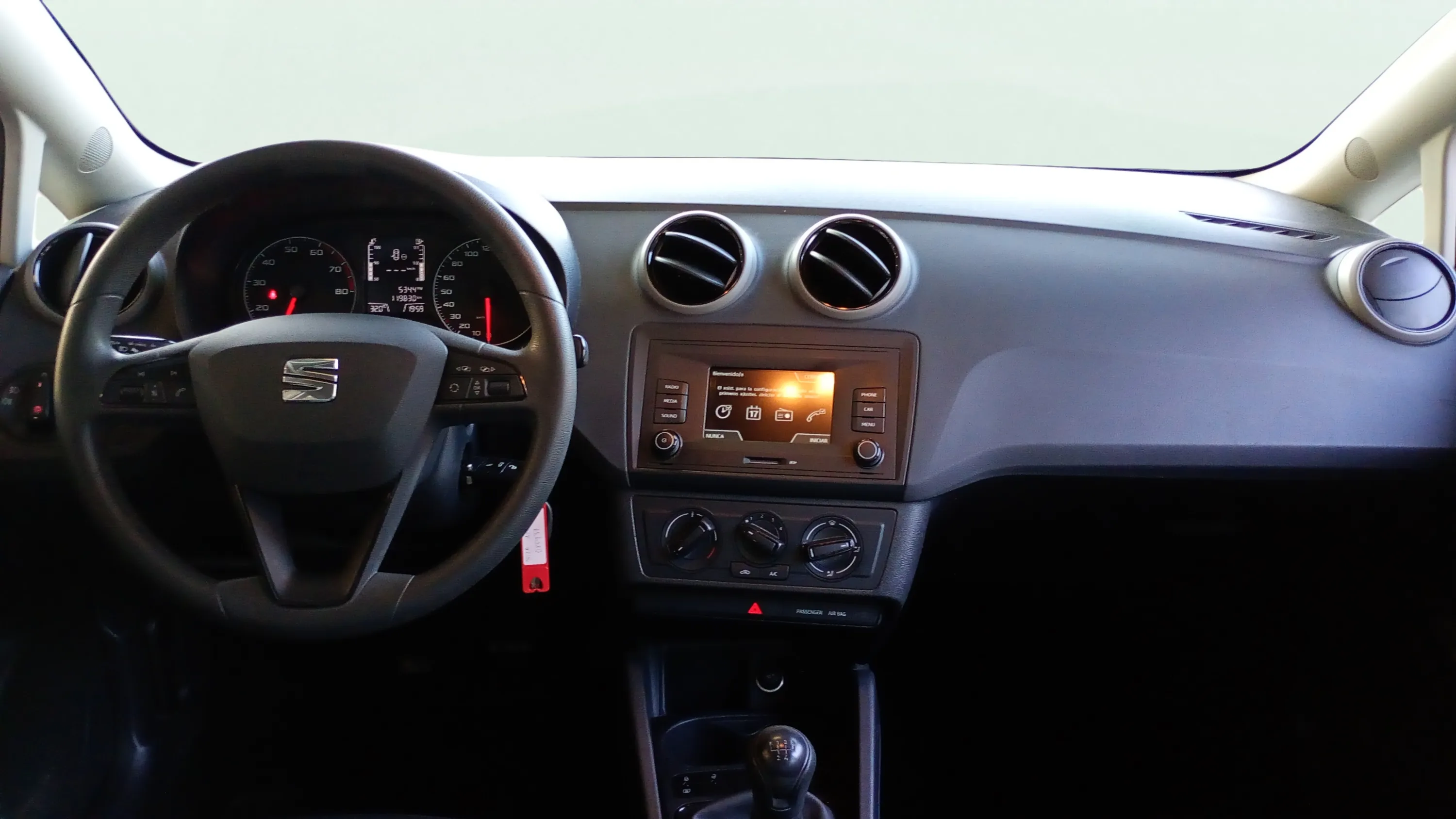 SEAT Ibiza 1.2 TSI Reference - foto 11