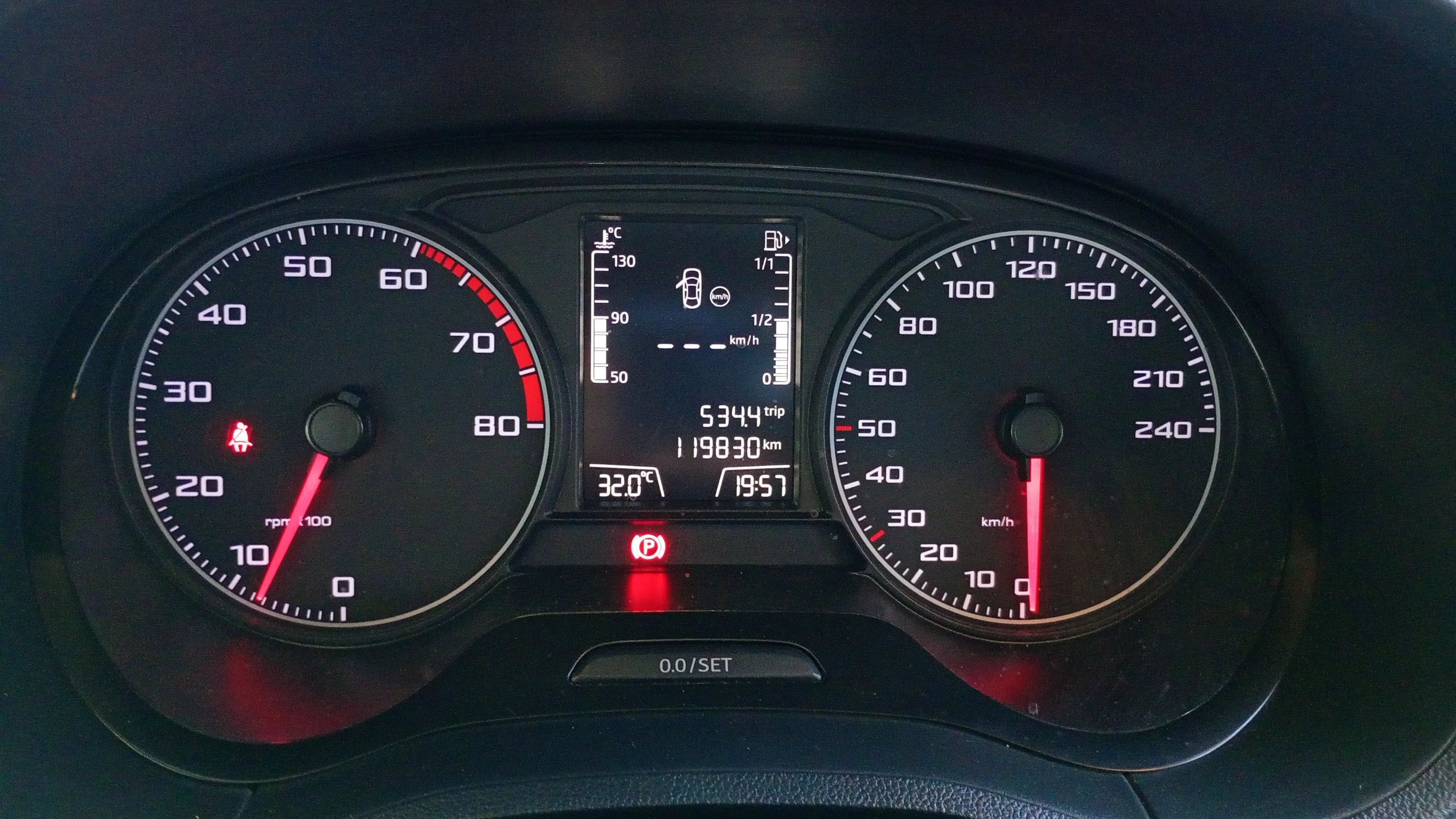 SEAT Ibiza 1.2 TSI Reference - foto 13