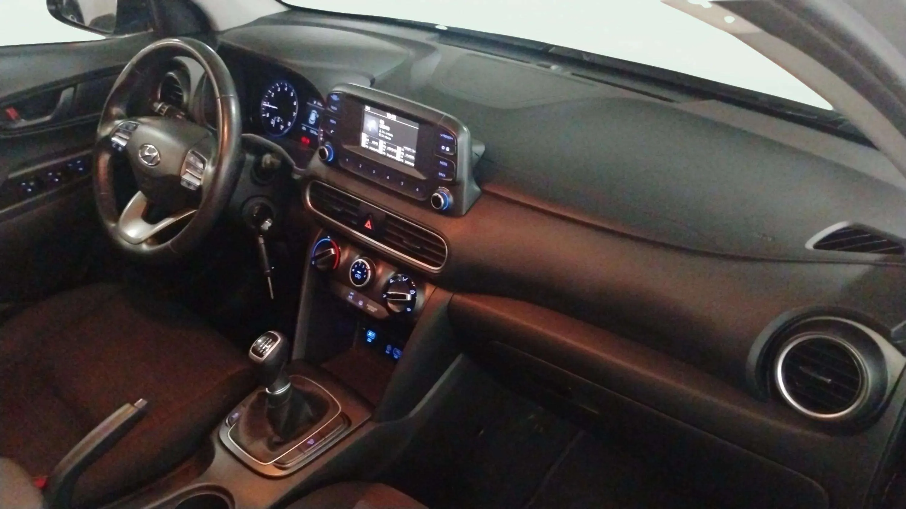 Hyundai Kona 1.0 T-GDi Essence 4x2 - foto 15