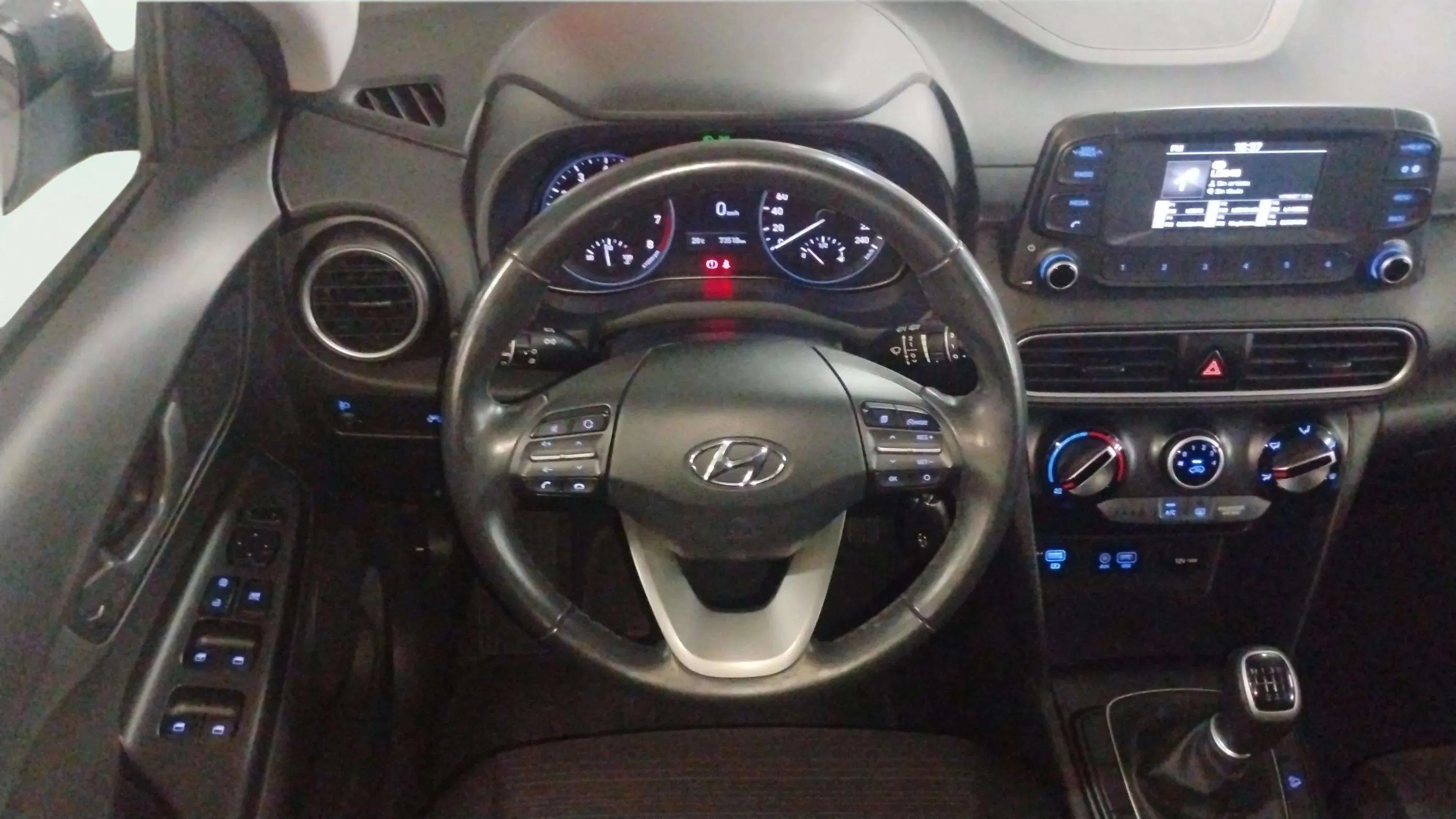 Hyundai Kona 1.0 T-GDi Essence 4x2 - foto 19