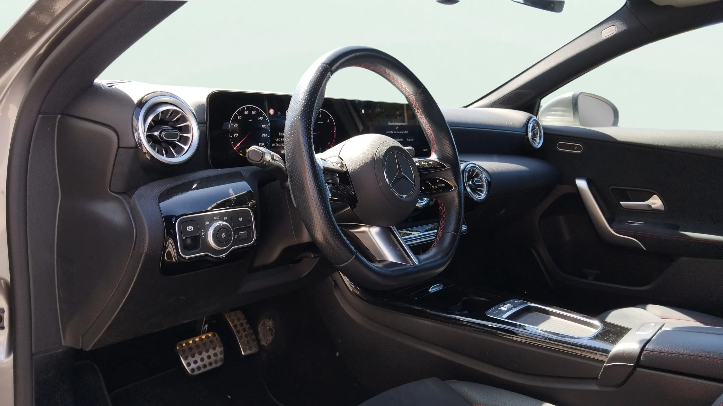 Mercedes-Benz Clase A A 200 d - foto 16