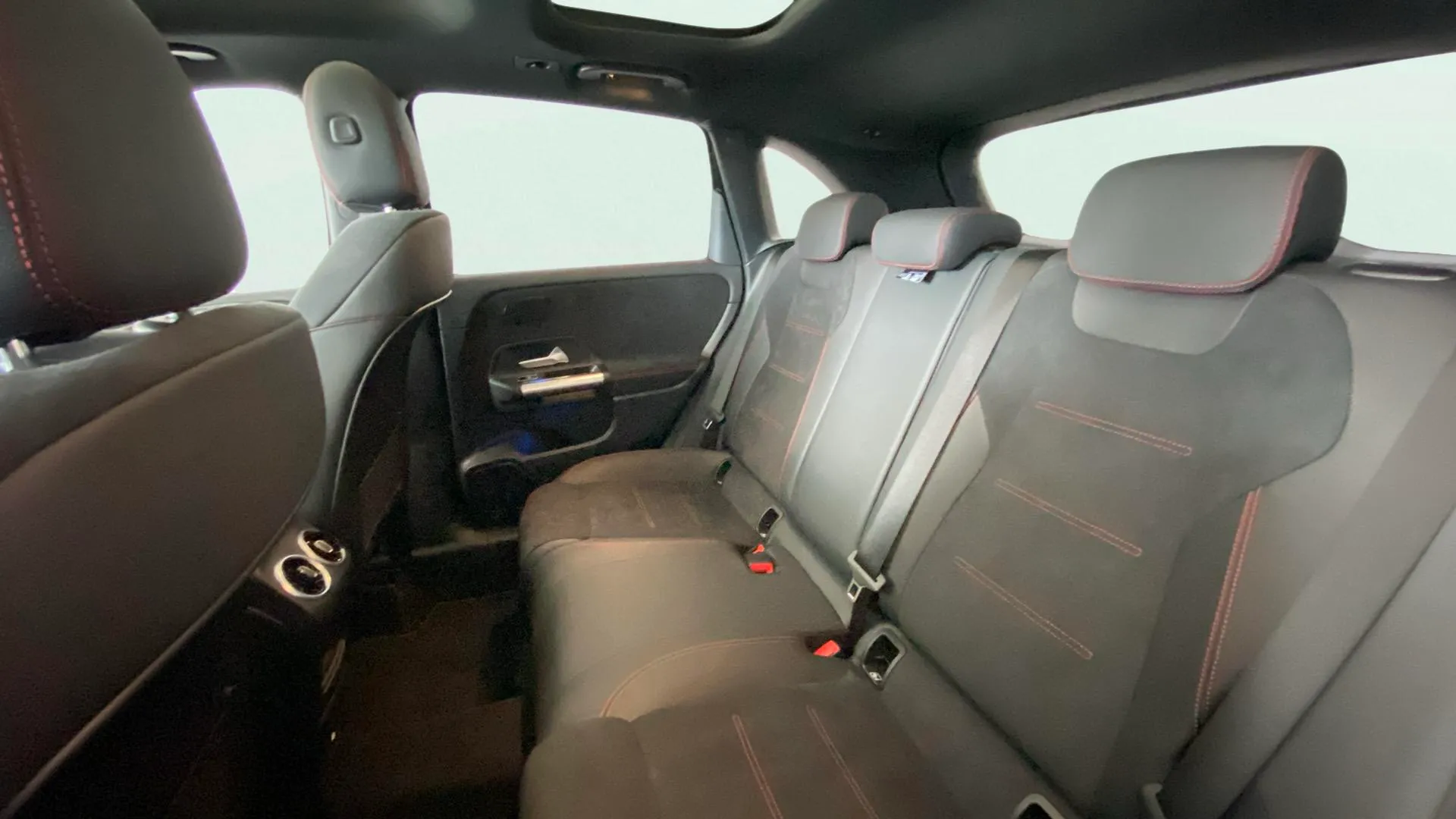 Mercedes-Benz Clase B B 250 e - foto 12
