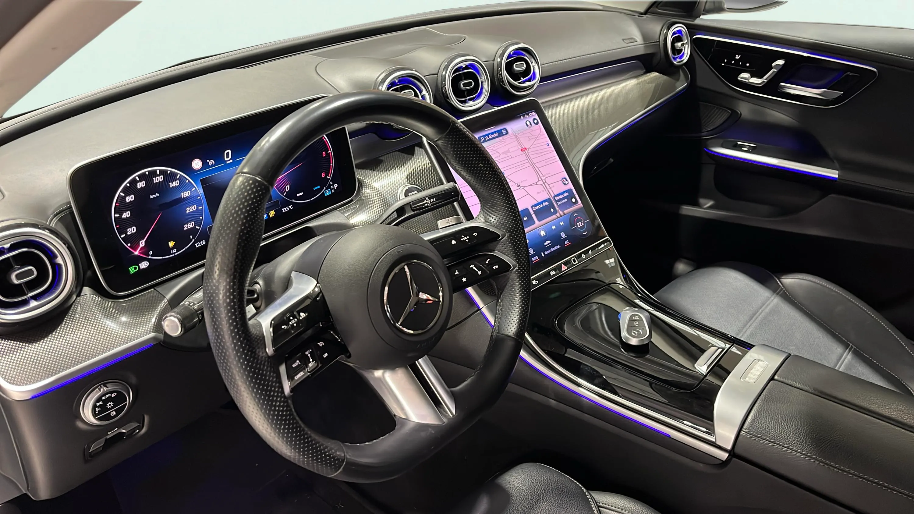 Mercedes-Benz Clase C C 200 d - foto 10