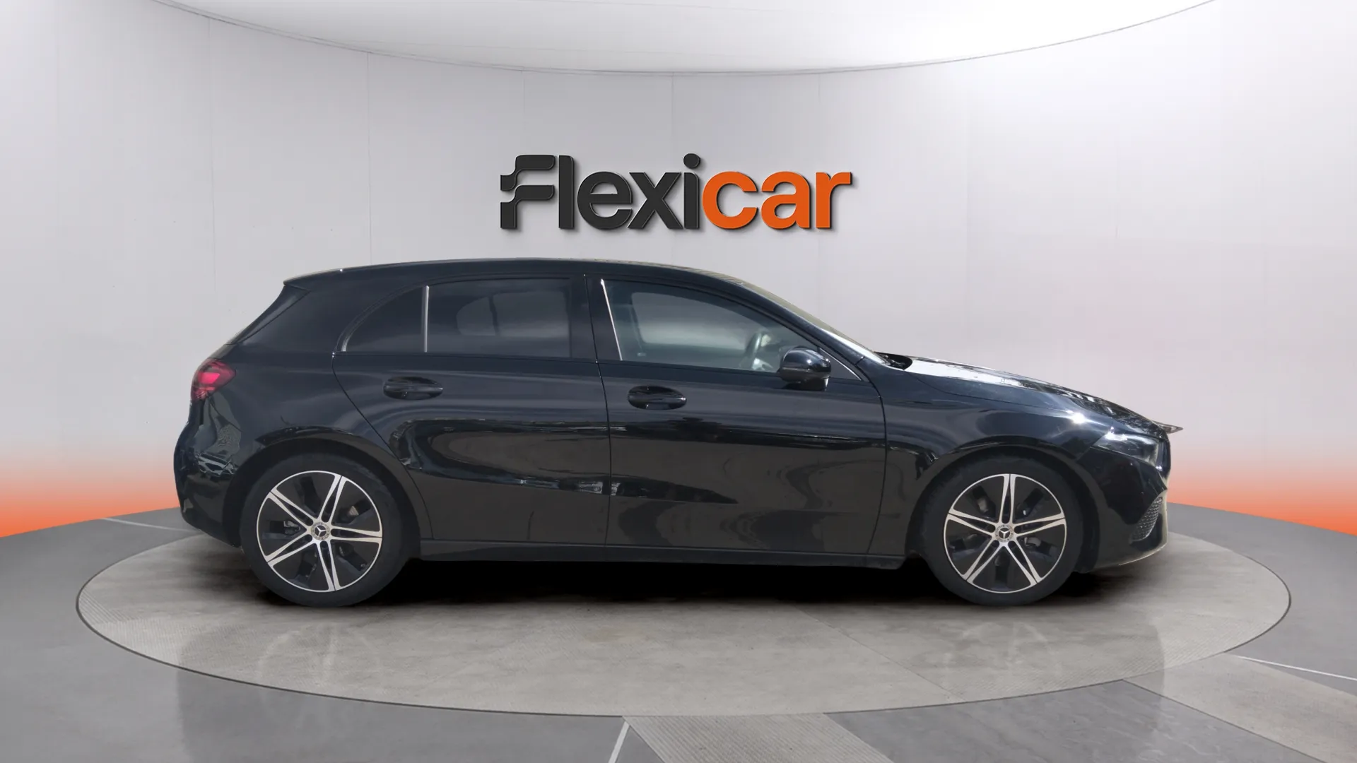 Mercedes-Benz Clase A A 200 d - foto 8