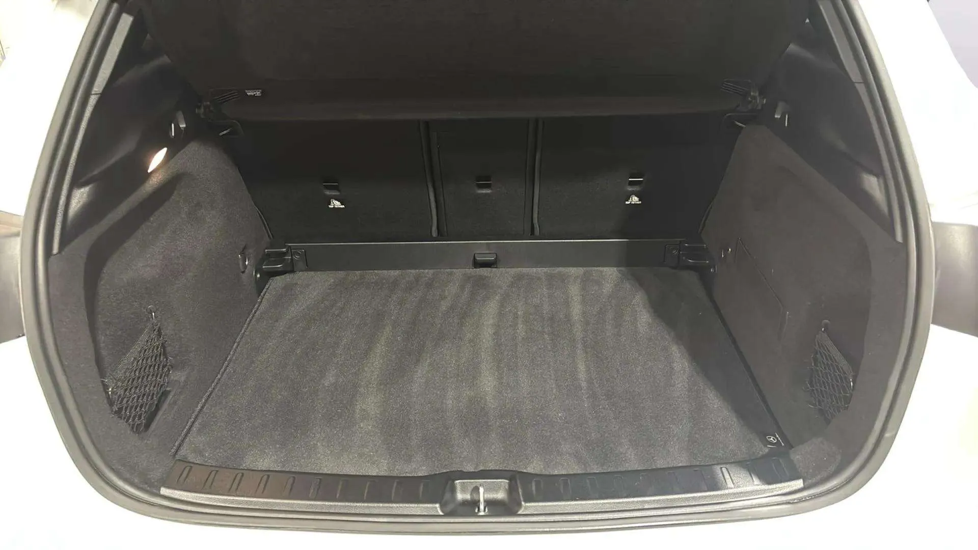 Mercedes-Benz GLA 220 D 4MATIC - foto 9