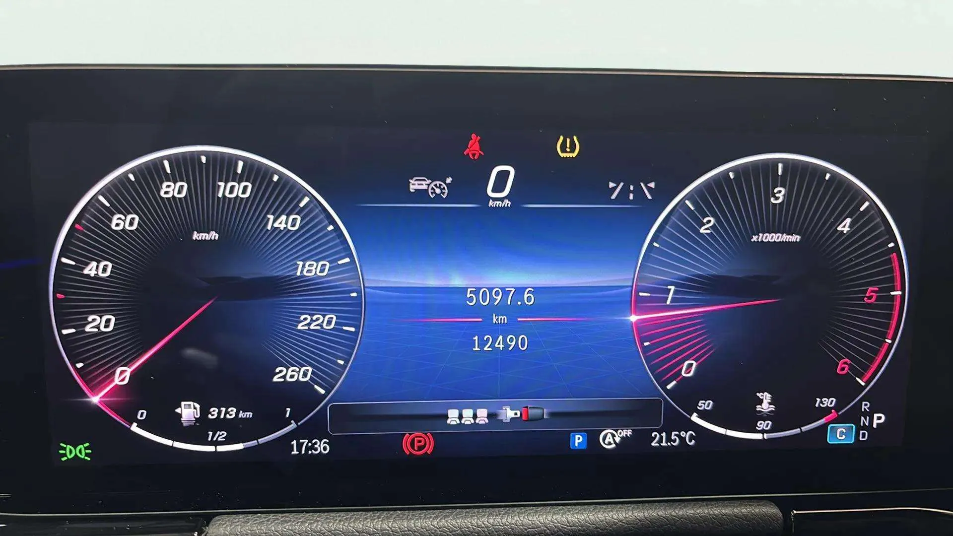 Mercedes-Benz GLA 220 D 4MATIC - foto 14