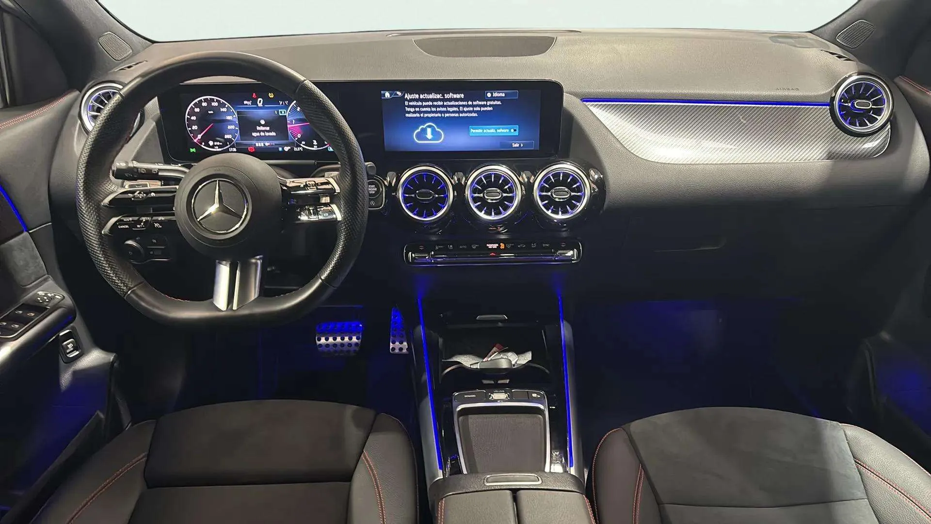 Mercedes-Benz GLA 220 D 4MATIC - foto 10
