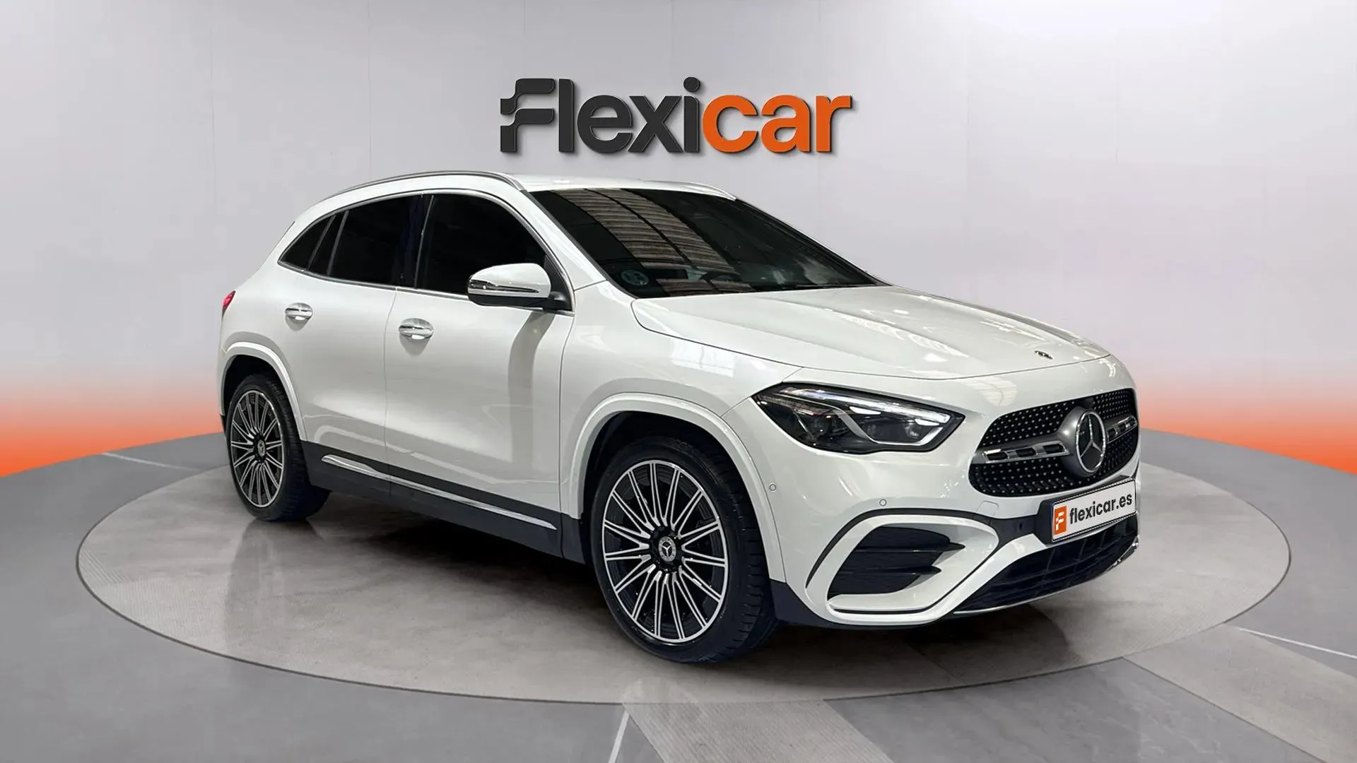 Mercedes-Benz GLA 220 D 4MATIC - foto 1