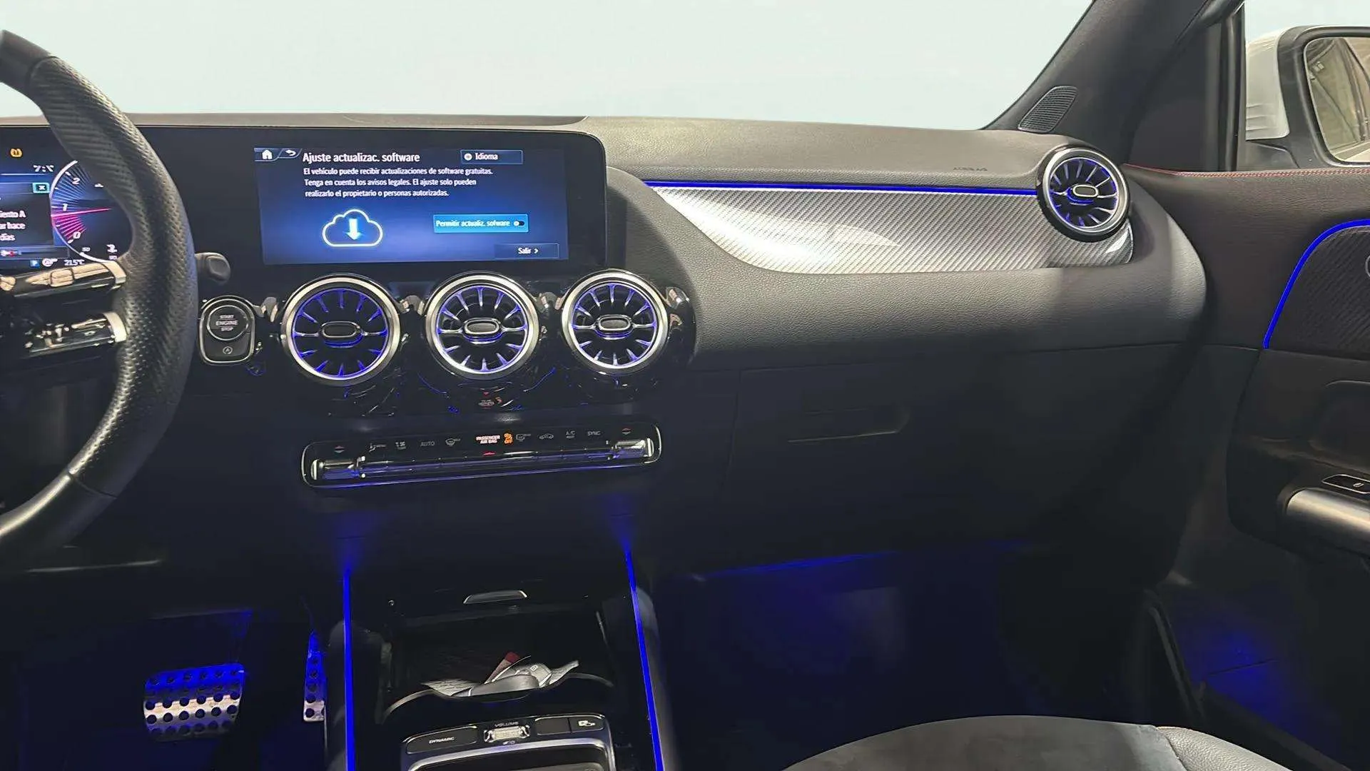 Mercedes-Benz GLA 220 D 4MATIC - foto 15