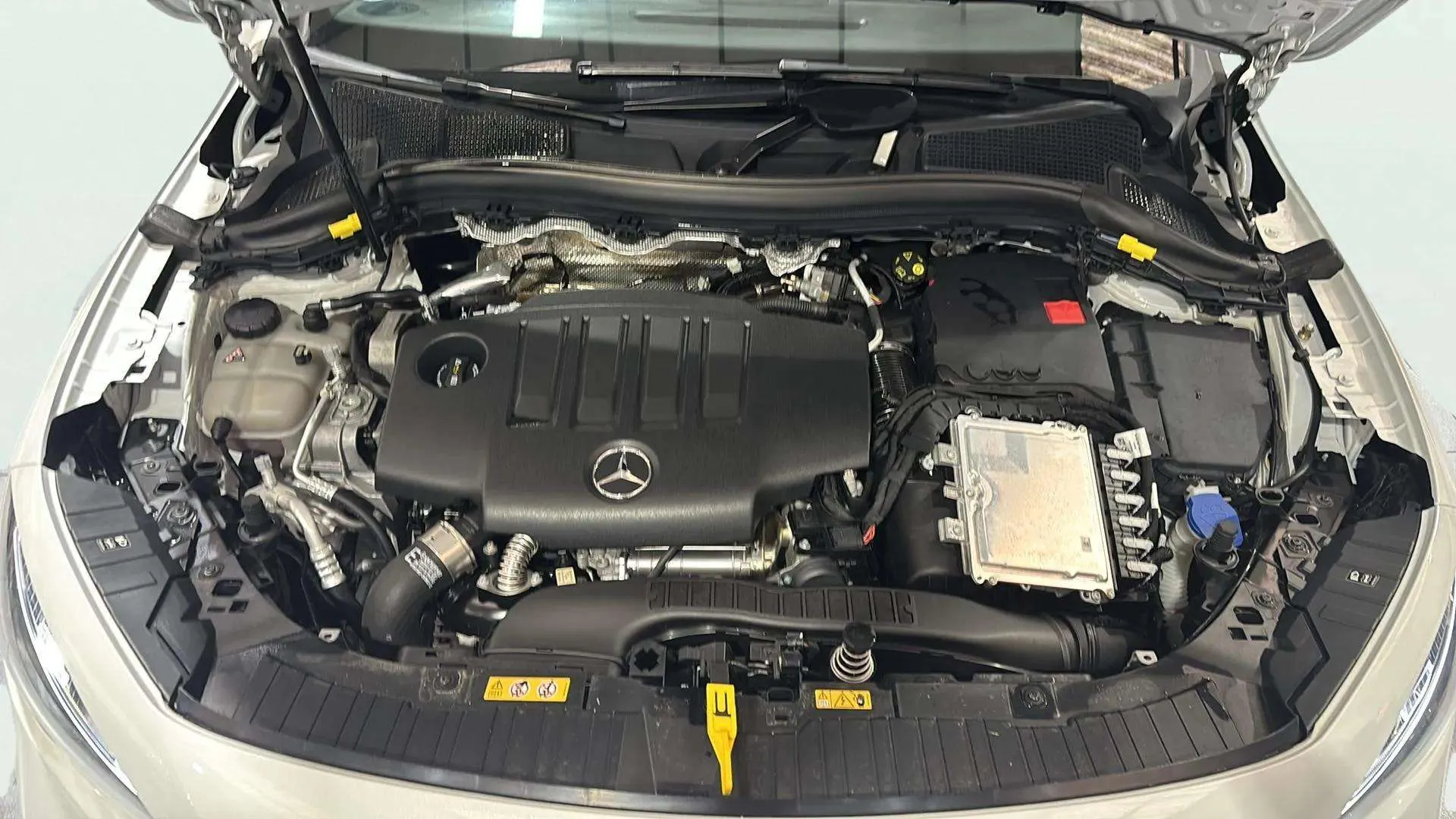Mercedes-Benz GLA 220 D 4MATIC - foto 33