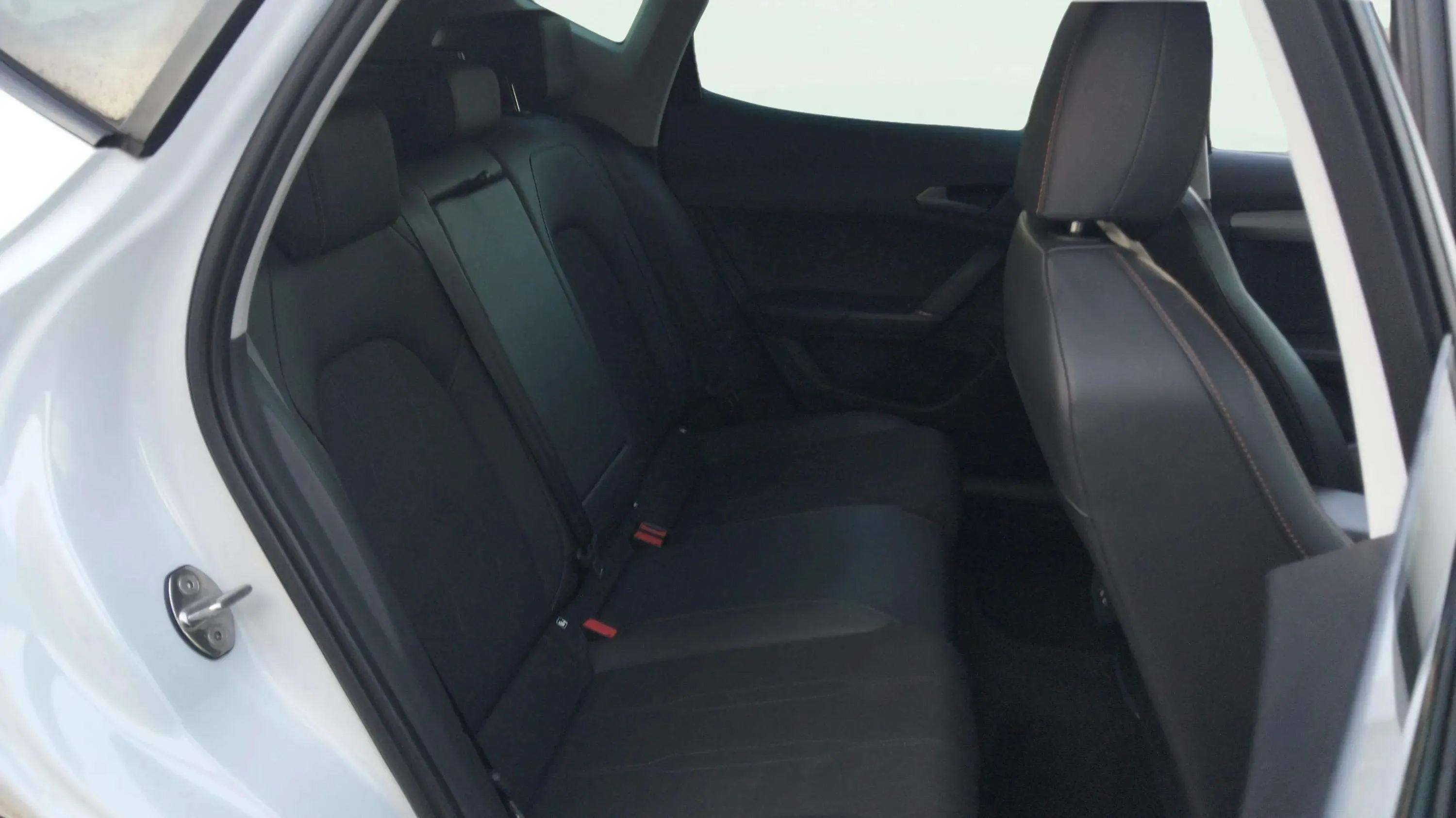 Cupra Formentor 1.5 TSI DSG - foto 24