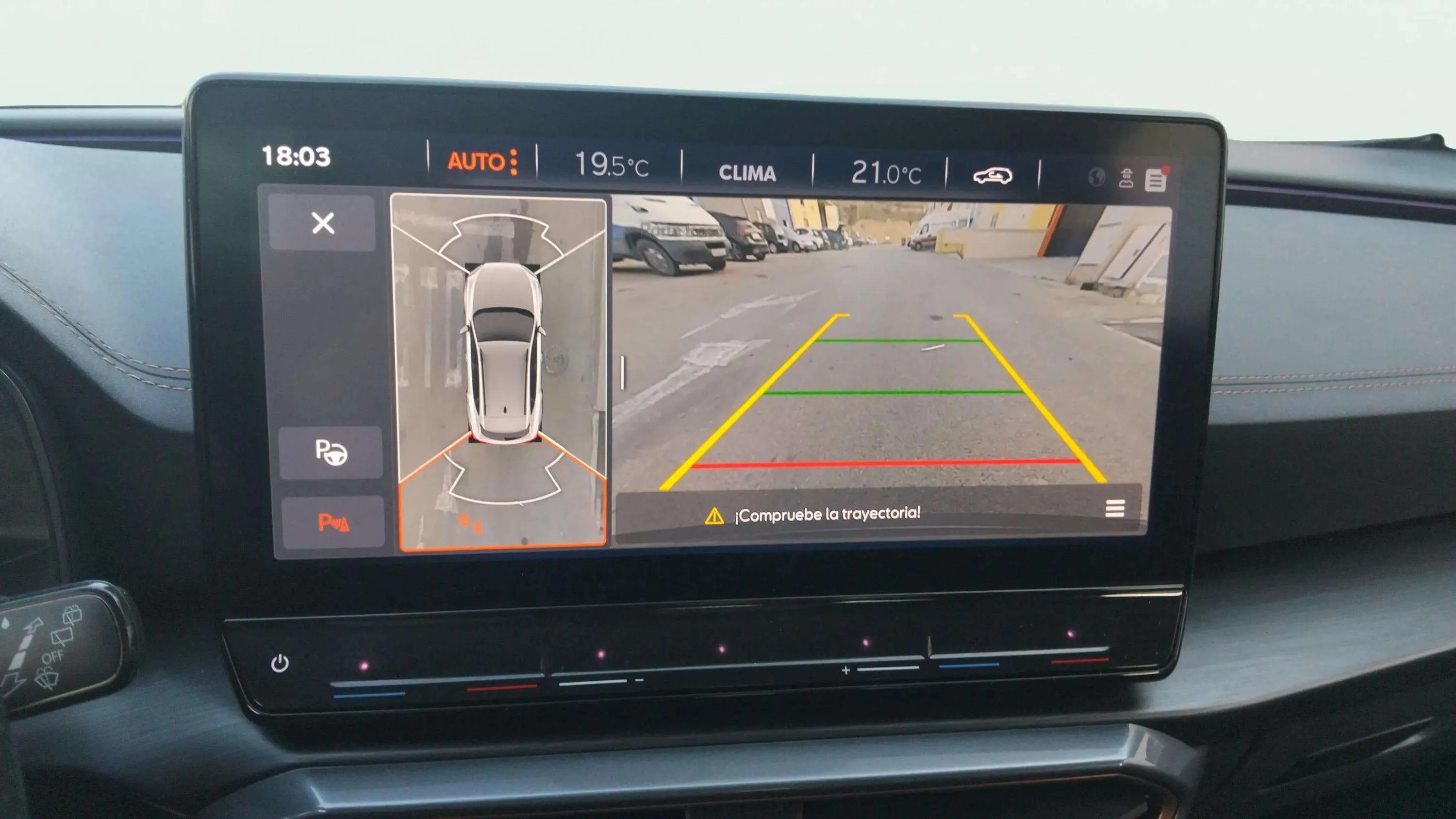 Cupra Formentor 1.5 TSI DSG - foto 17