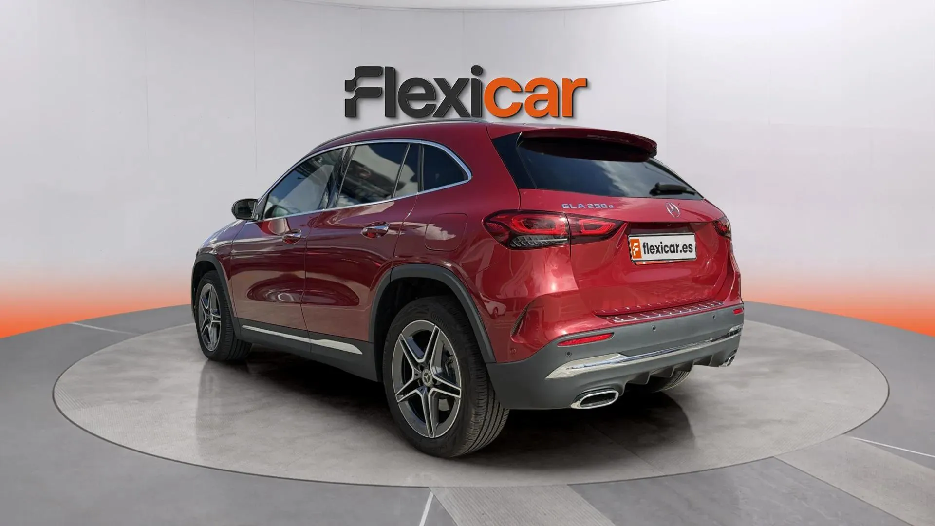 Mercedes-Benz GLA 250 e - foto 5