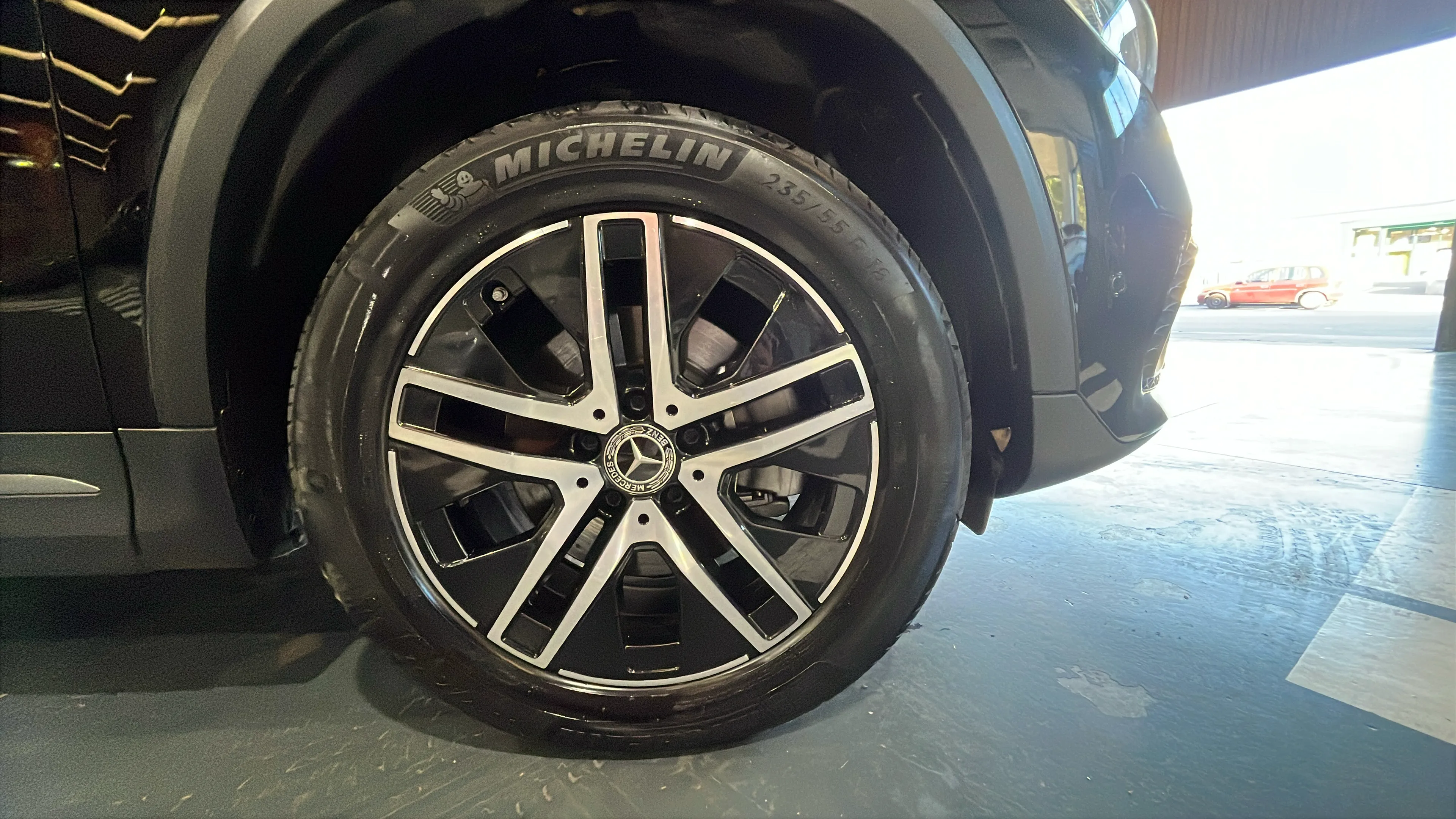 Mercedes-Benz GLA 200 D - foto 25