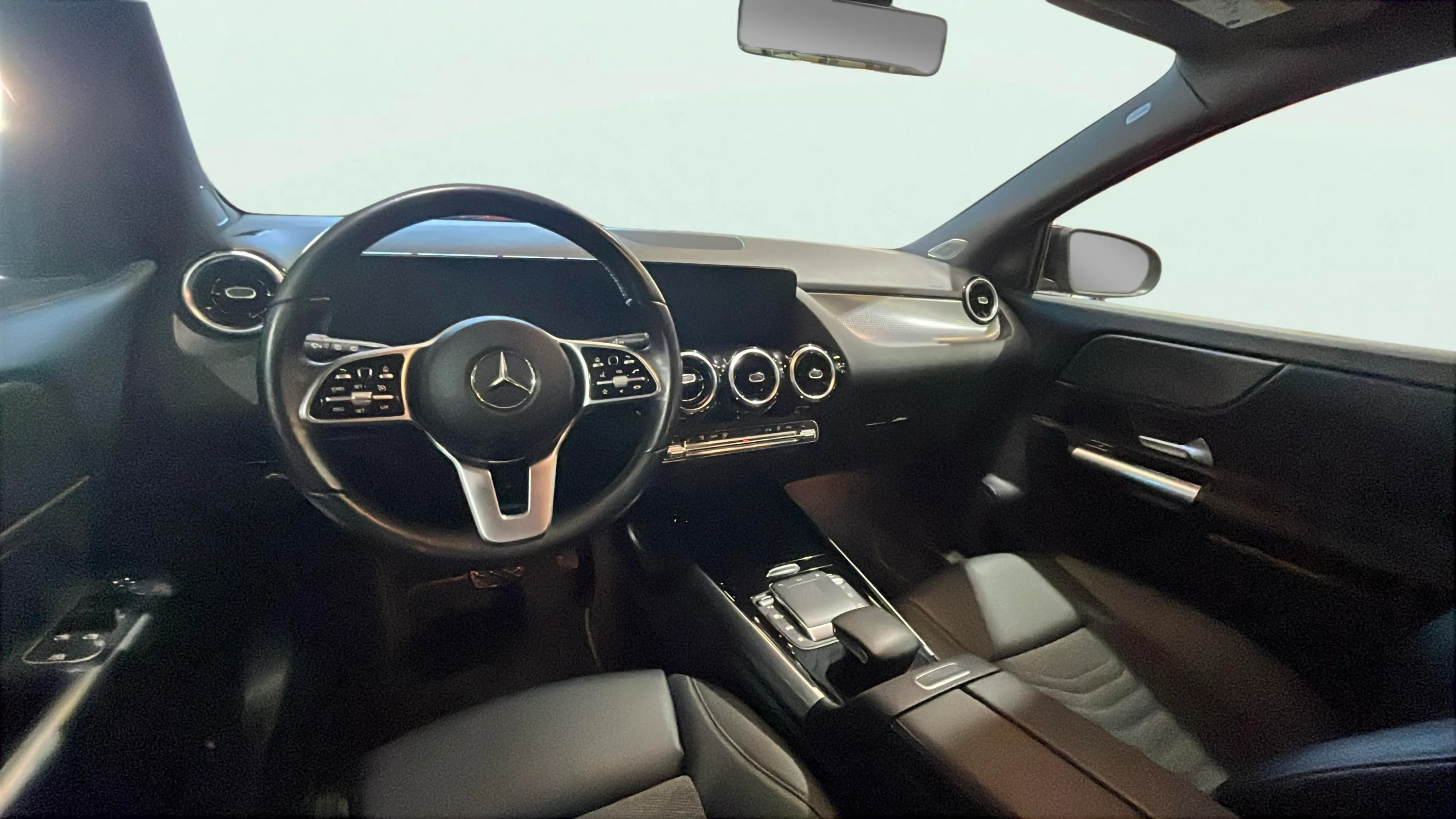 Mercedes-Benz GLA 200 D - foto 10