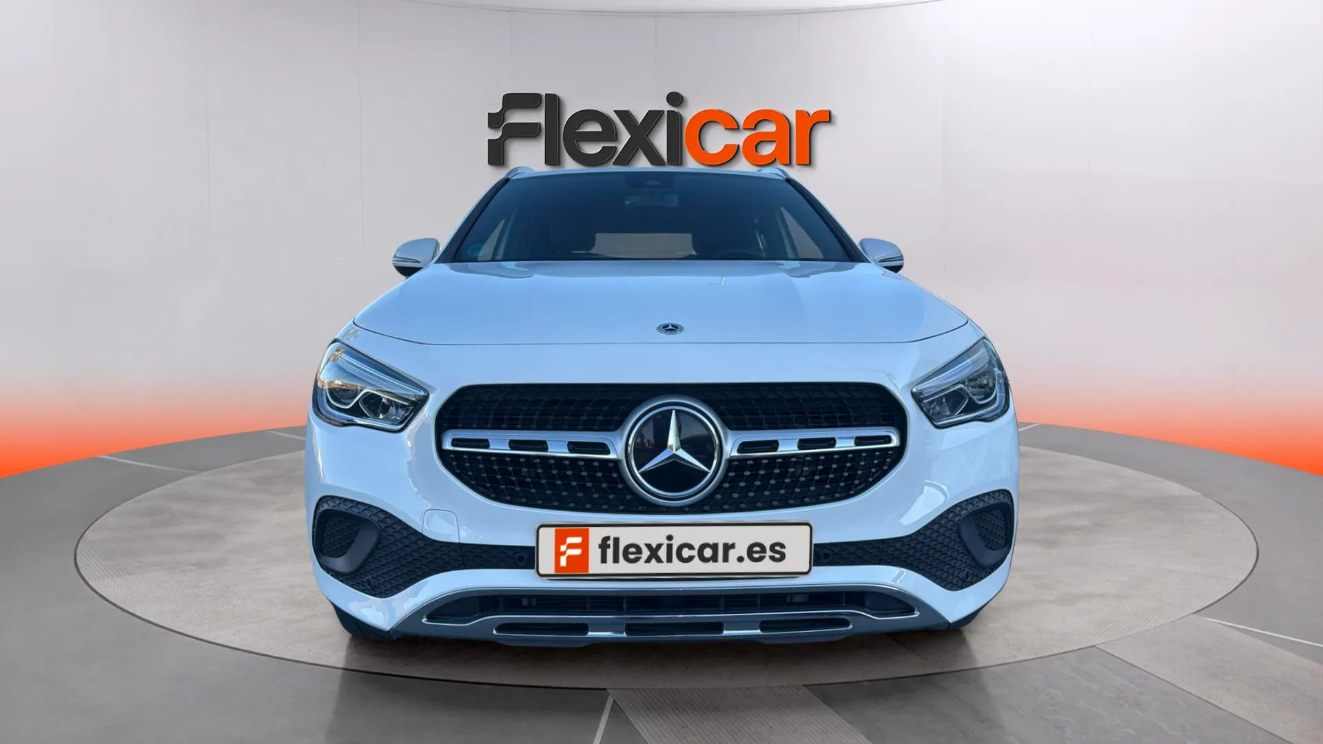 Mercedes-Benz GLA 200 D - foto 2